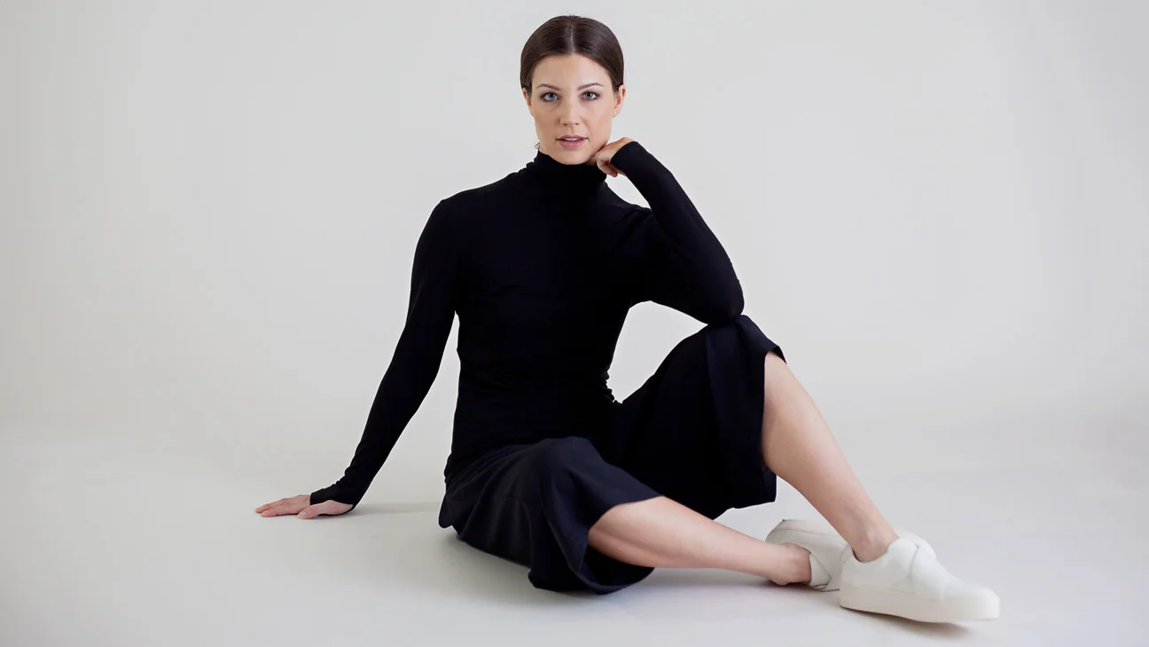 buki_collagen_tneck.jpg