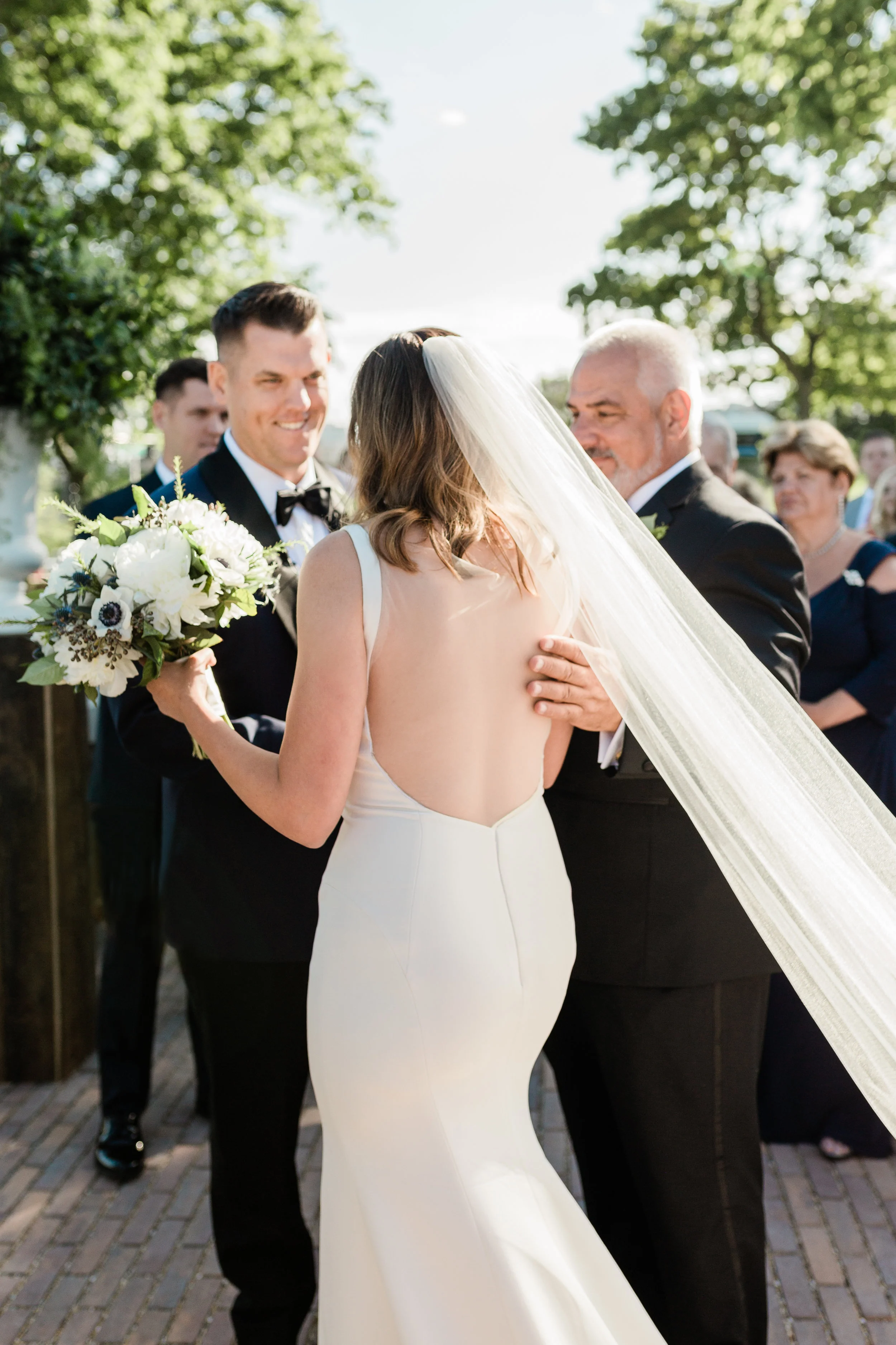 Cathedral Length Veil Chicago Wedding Lindsey Taylor Photography