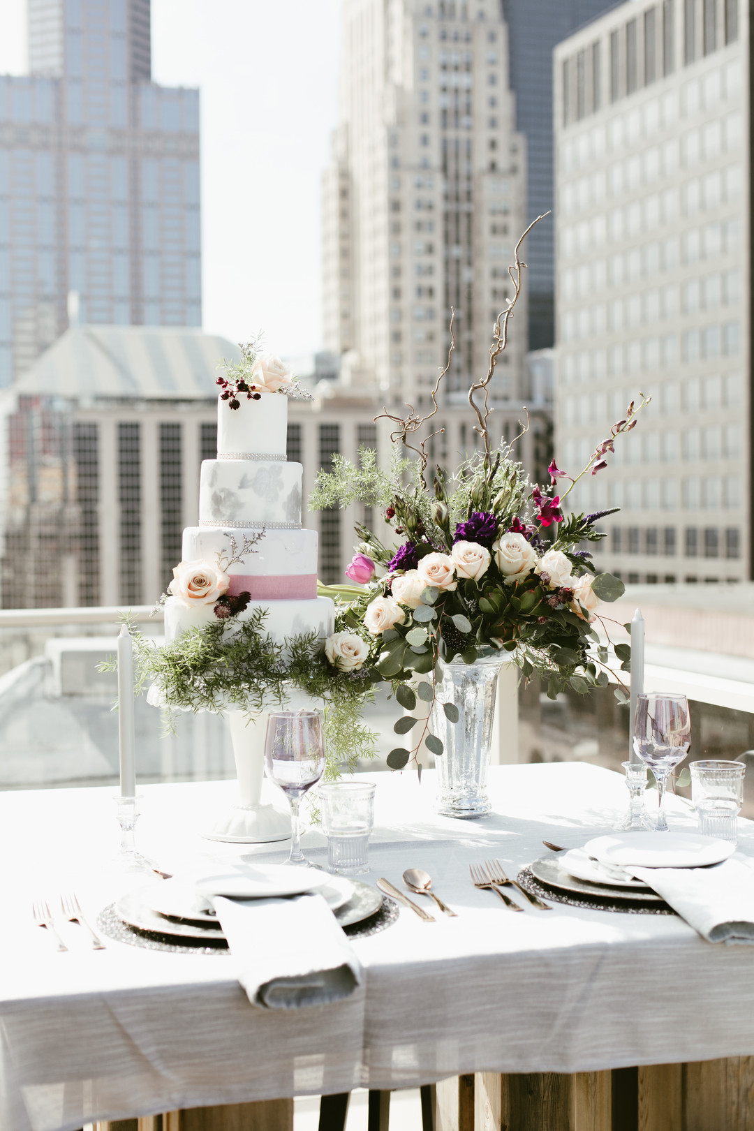 Floral and Greenery Wedding Cake Chicago Wedding Stephanie Wood Photography