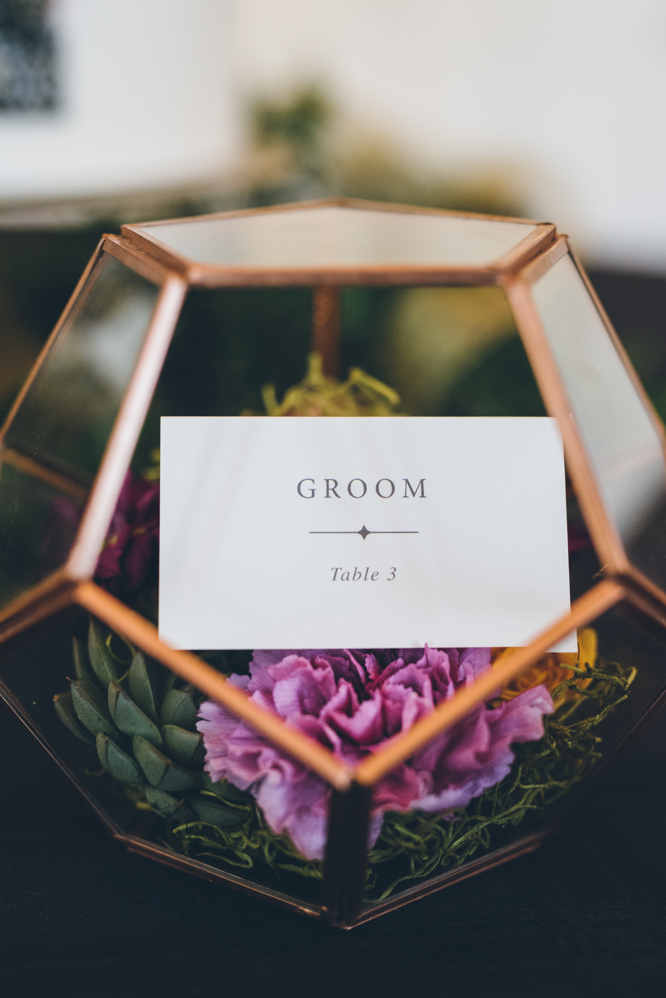 Floral Place Cards Chicago Wedding Ed and Aileen Photography