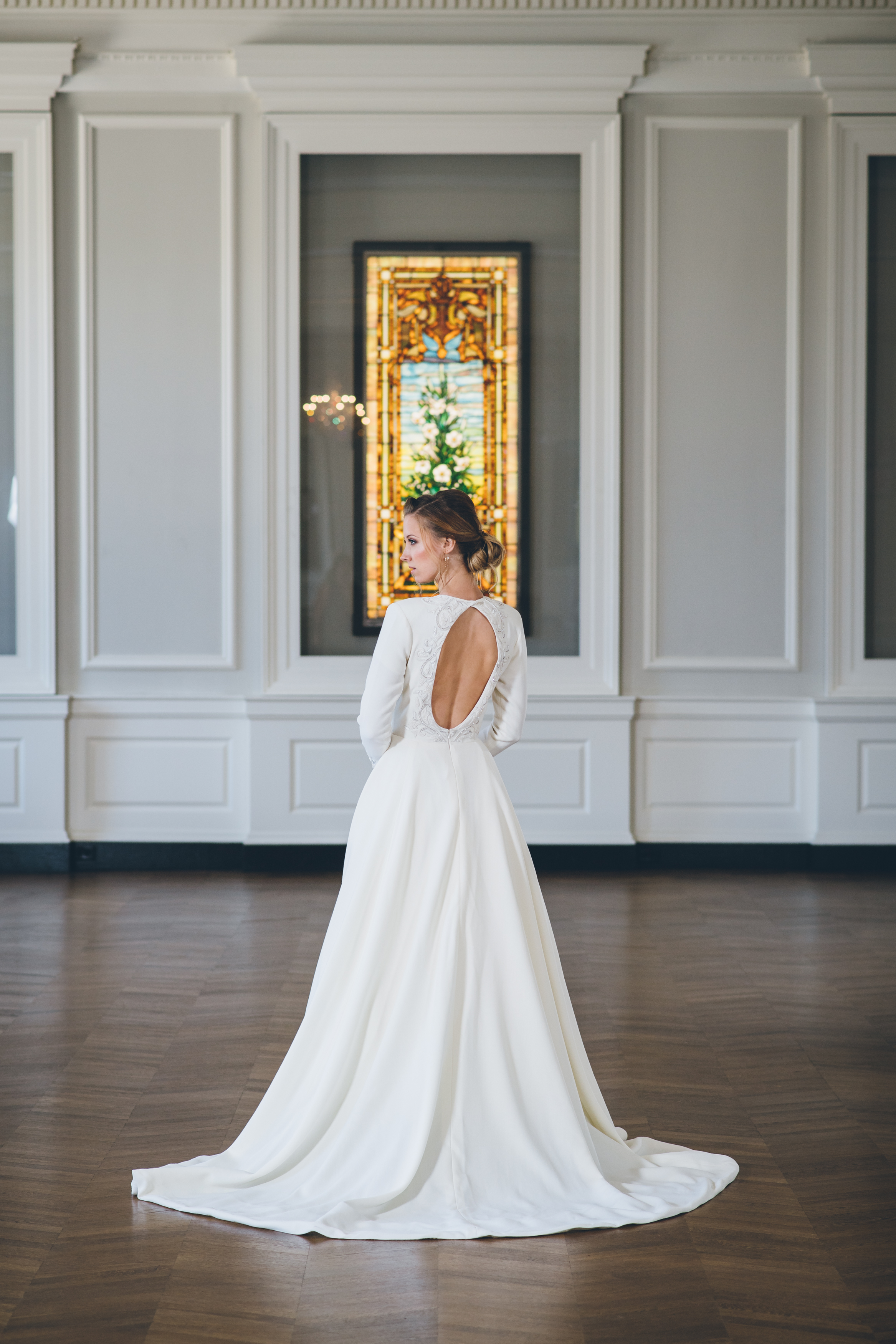 Long Sleeve Key Hole Back Wedding Gown Chicago Wedding Ed and Aileen Photography