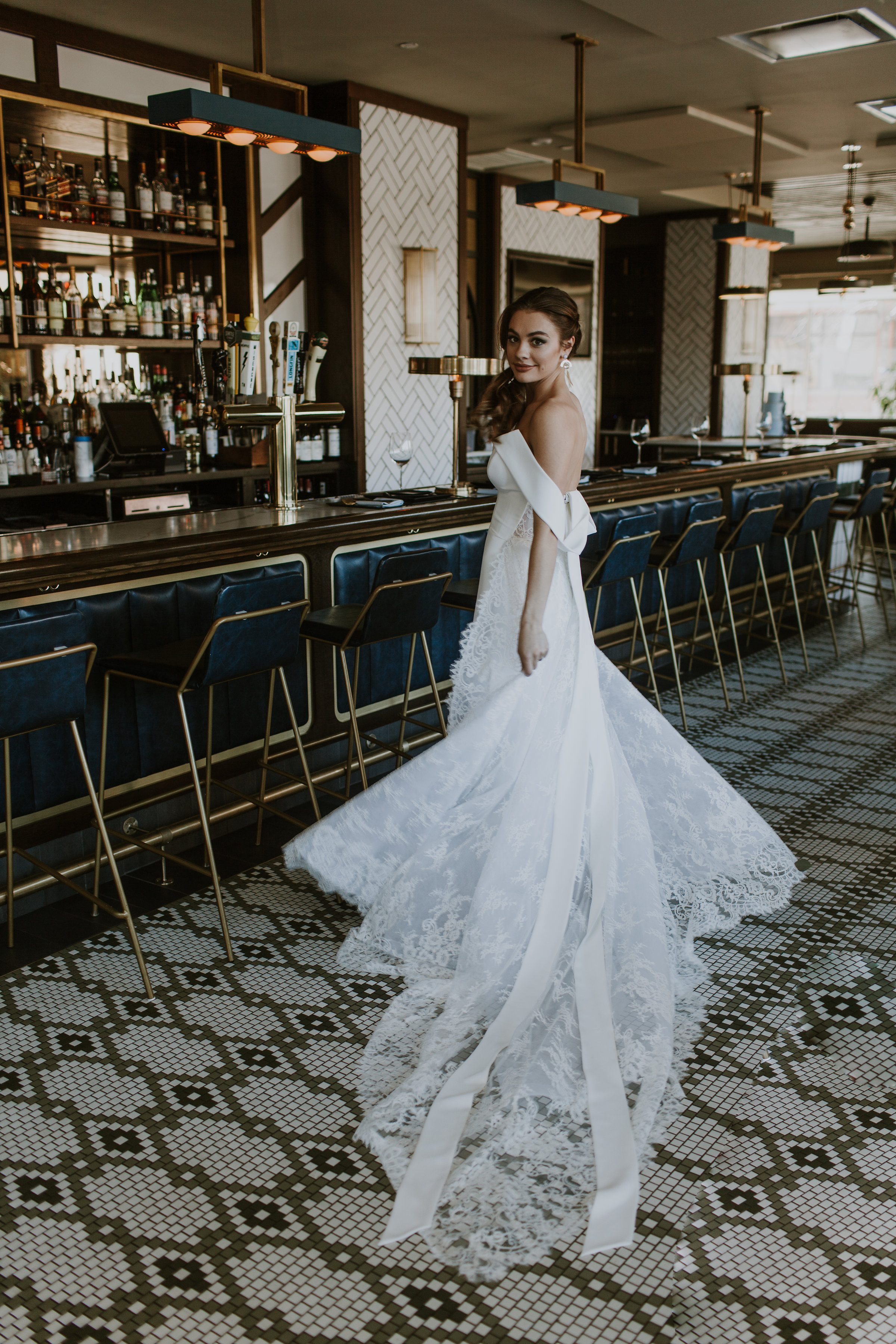 Bridal Portrait Chicago Rooftop Wedding Gabrielle Daylor Photography