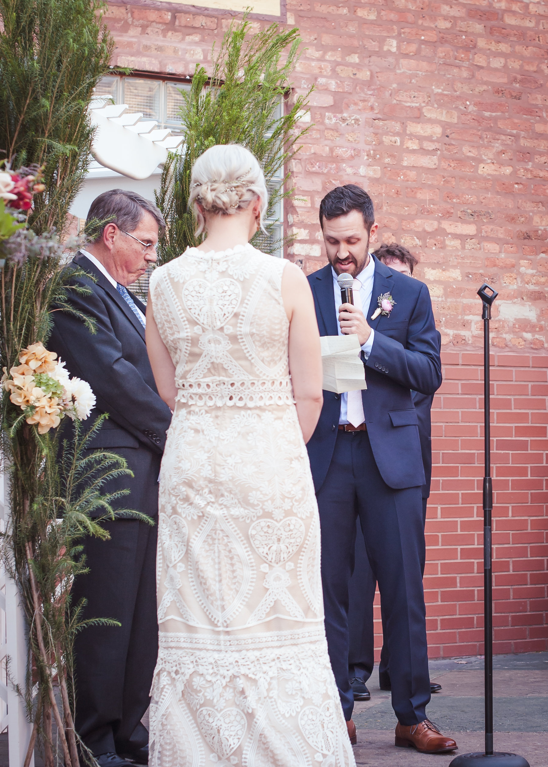 Traditional, yet creative West Loop Chicago wedding captured by Inspired Eye Photography. See more creative wedding ideas at CHItheeWED.com!