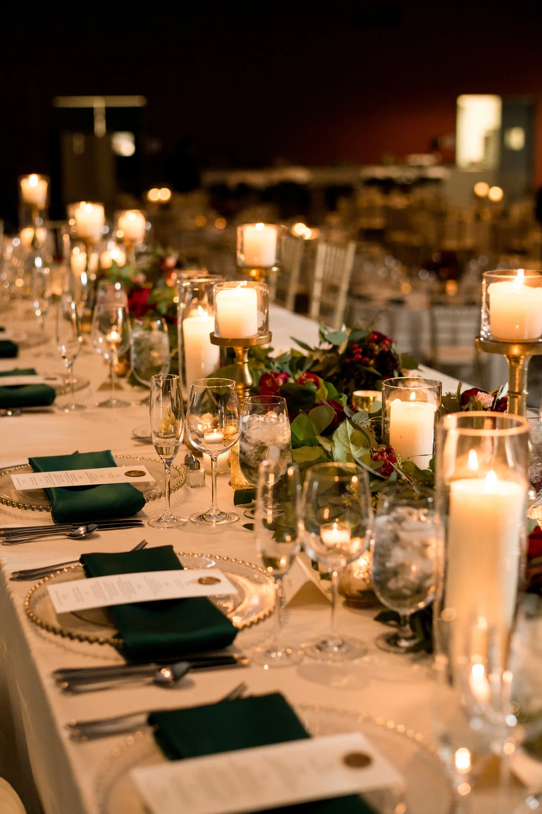Romantic Chicago Winter Wedding with Christmas Colors: Elle &amp; Tom