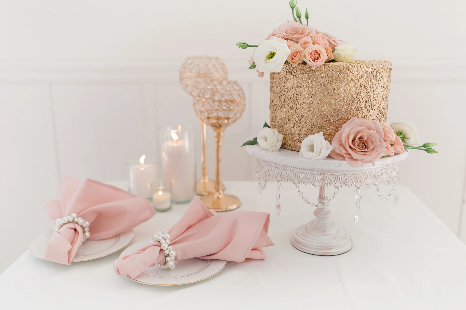 Rose and gold modern wedding styled shoot captured by Janet D Photography. See more wedding color ideas at CHItheeWED.com