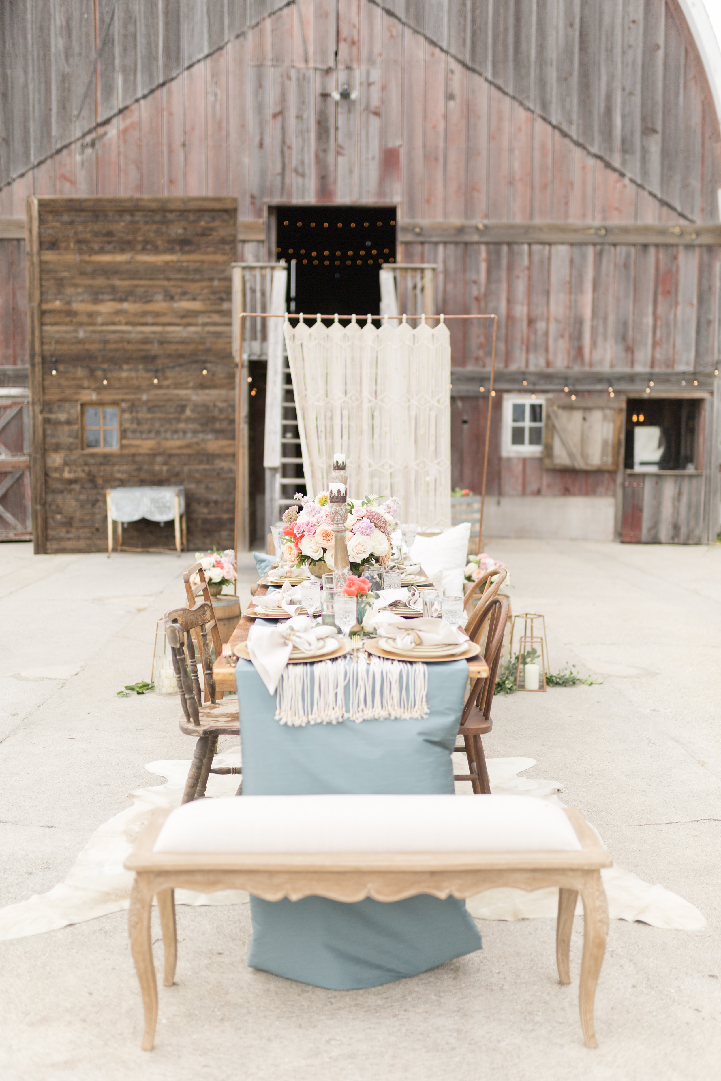 Summer rustic elegant Chicago wedding styled shoot captured by Sarah DeMaranville Photography. See more summer wedding ideas at CHItheeWED.com!