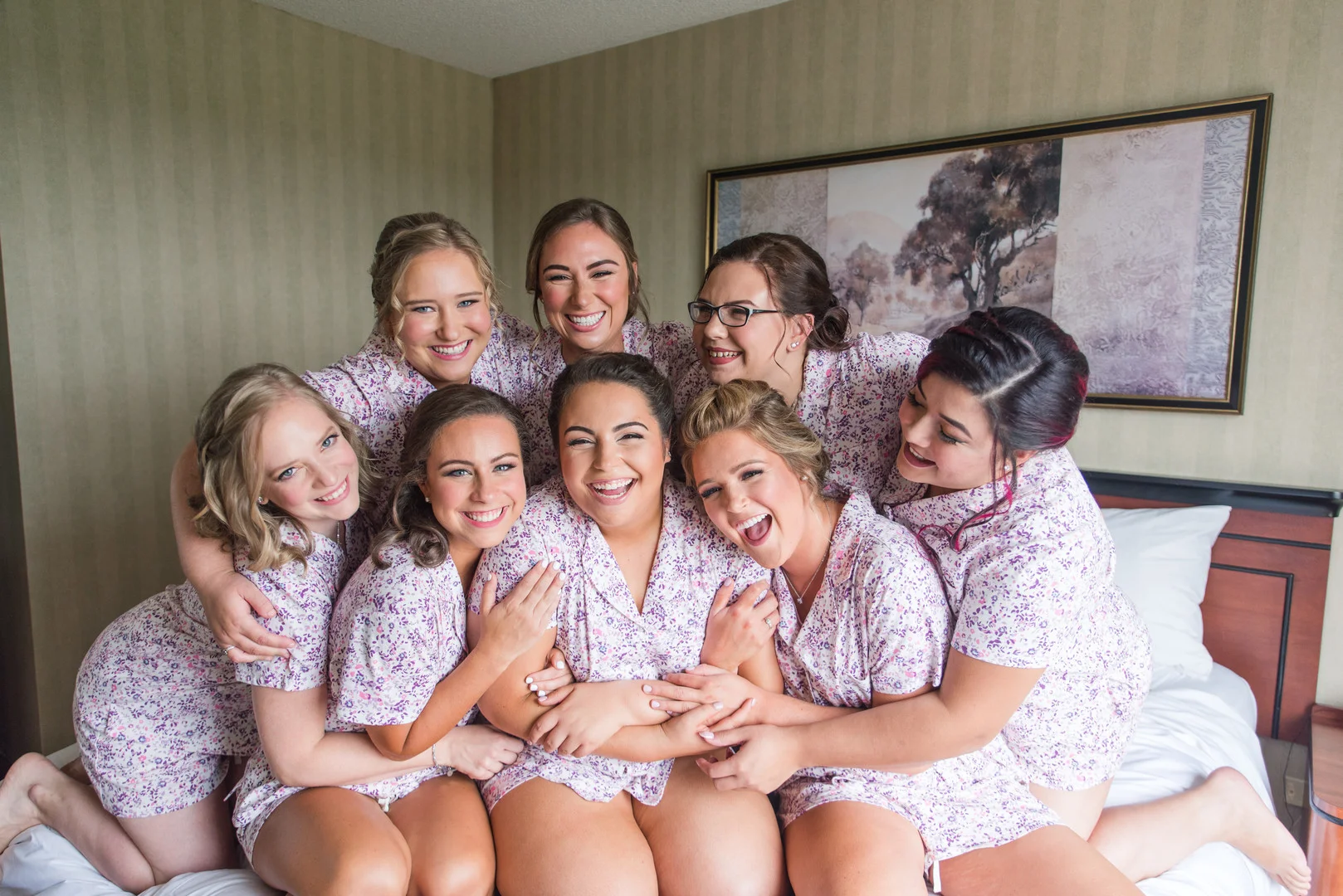 Summer mansion Chicago wedding captured by Mindy Leigh Photography. See more summer wedding ideas at CHItheeWED.com!