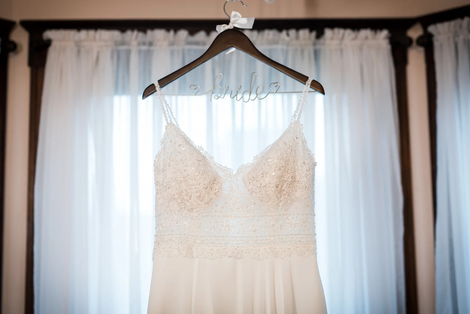Rustic chic wedding captured by Inspired Eye Photography. Find more wedding inspiration at CHItheeWED.com!