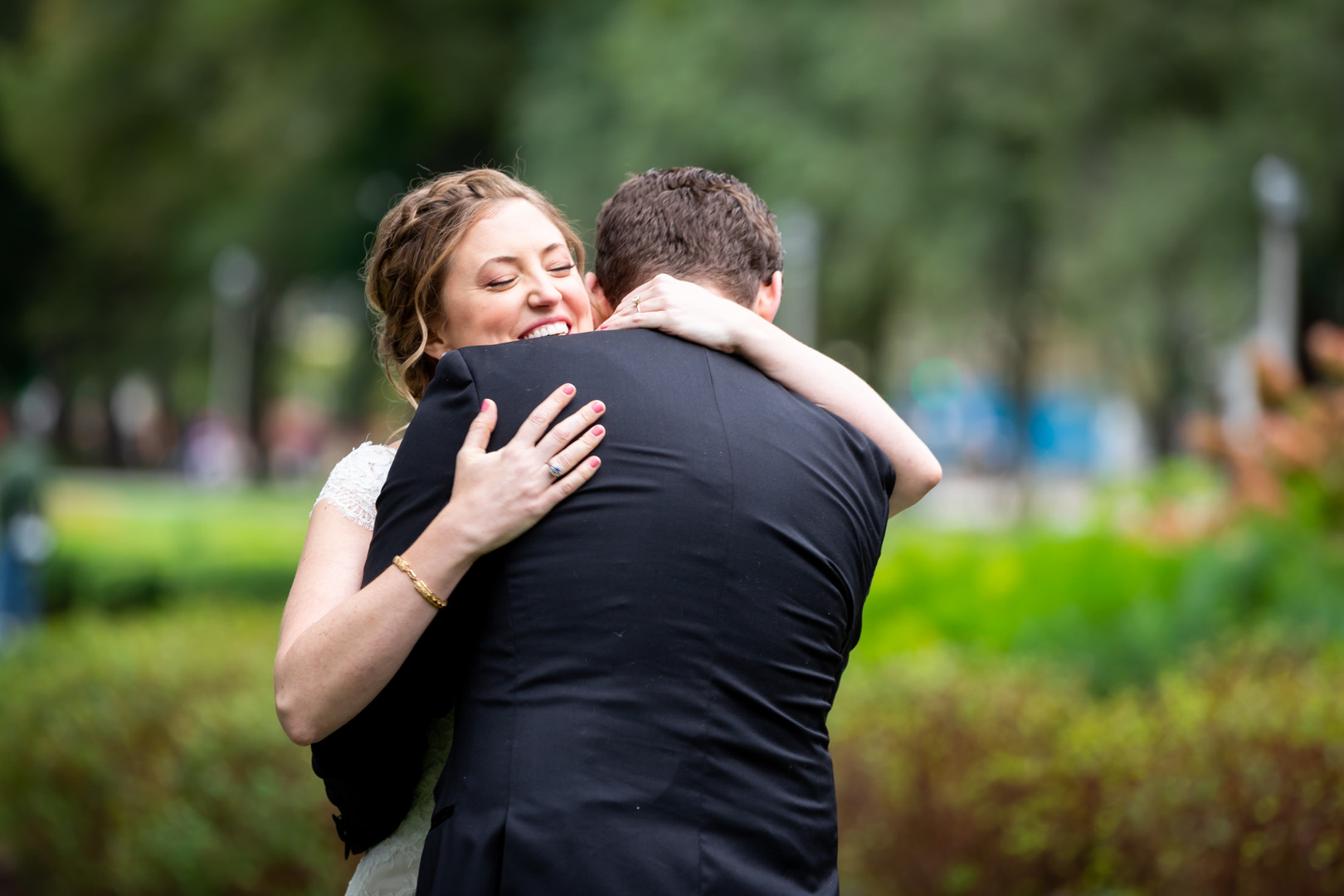 School of the Art Institute downtown Chicago wedding inspiration captured by Candice C. Cusic Photography and planned by Clementine Custom Events. See more Chicago wedding ideas at CHItheeWED.com!