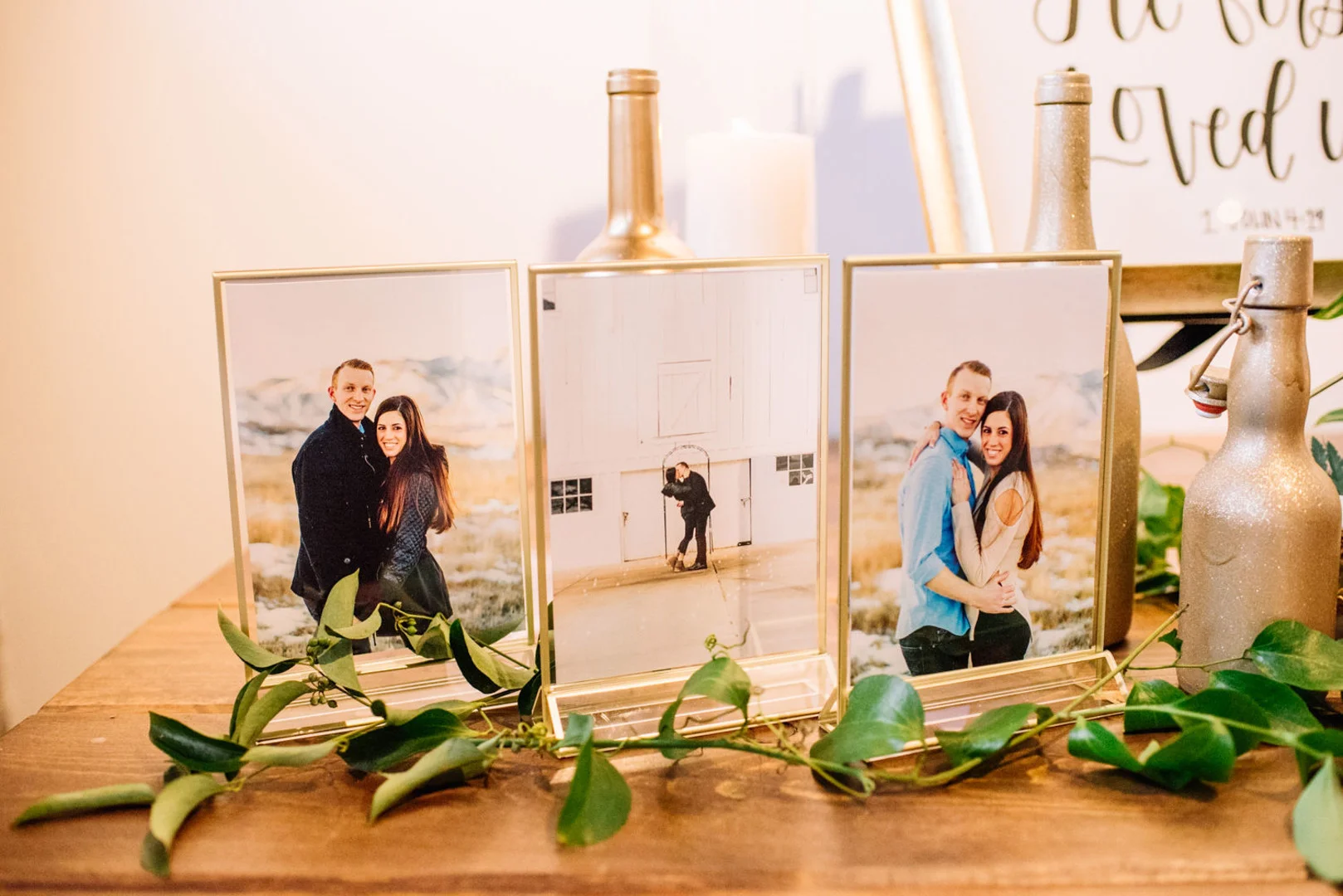 Modern industrial Chicago wedding planned by Alexa Kay Events and captured by Raegan Lintner Photography. See more modern wedding inspiration at CHItheeWED.com!