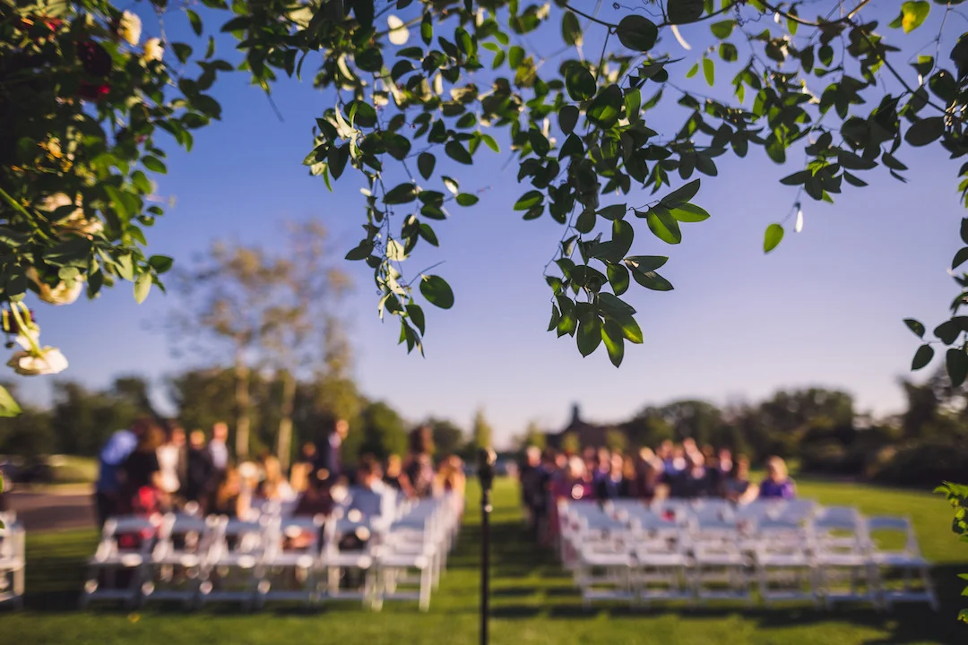Creative wedding photography: Elegant country club wedding captured by Henington Photography. See more elegant wedding ideas at CHItheeWED.com!