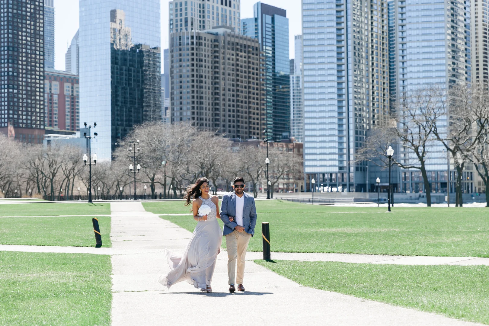 Intimate civil ceremony Chicago wedding in Olive Park captured by Janet D Photography. Find more wedding inspiration at CHItheeWED.com!