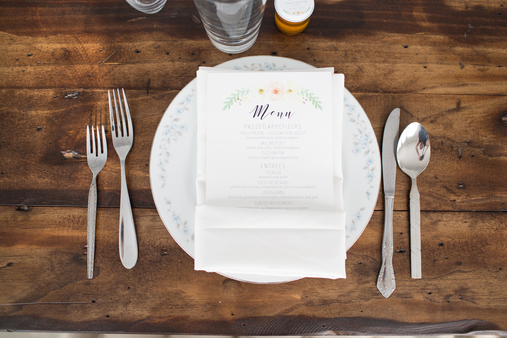 Dreamy Wine &amp; Quartz Heritage Prairie Farm Wedding captured by Elite Photo. Find more wedding inspiration at CHItheeWED.com!