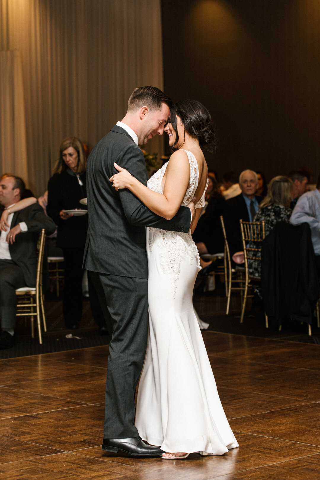 Chicago spring wedding captured by Hannah Rose Gray Photography. See more timeless wedding ideas on CHItheeWED.com!