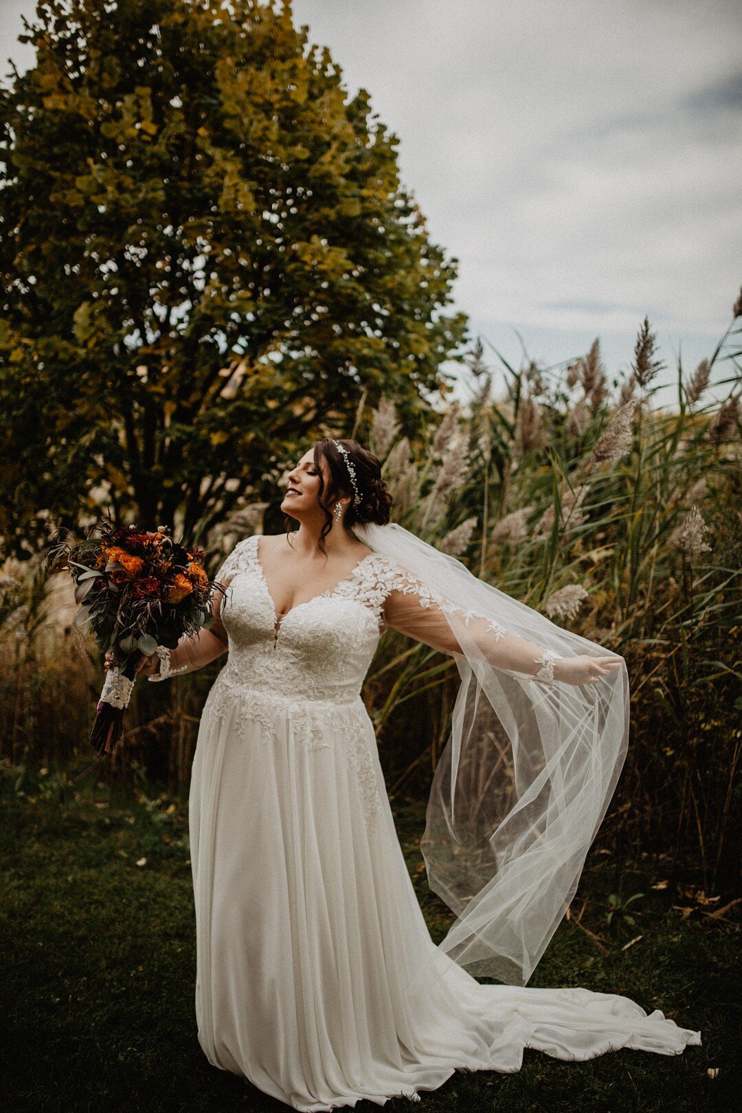 Spooky Fall Chicago Wedding captured by Savannah Linn Photography. See more fall wedding ideas on CHItheeWED.com!