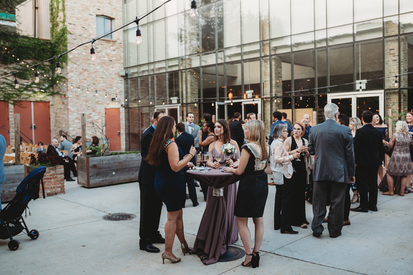 Rustic City Winery Wedding captured by Lisa Kay Creative Photography featured on CHI thee WED!