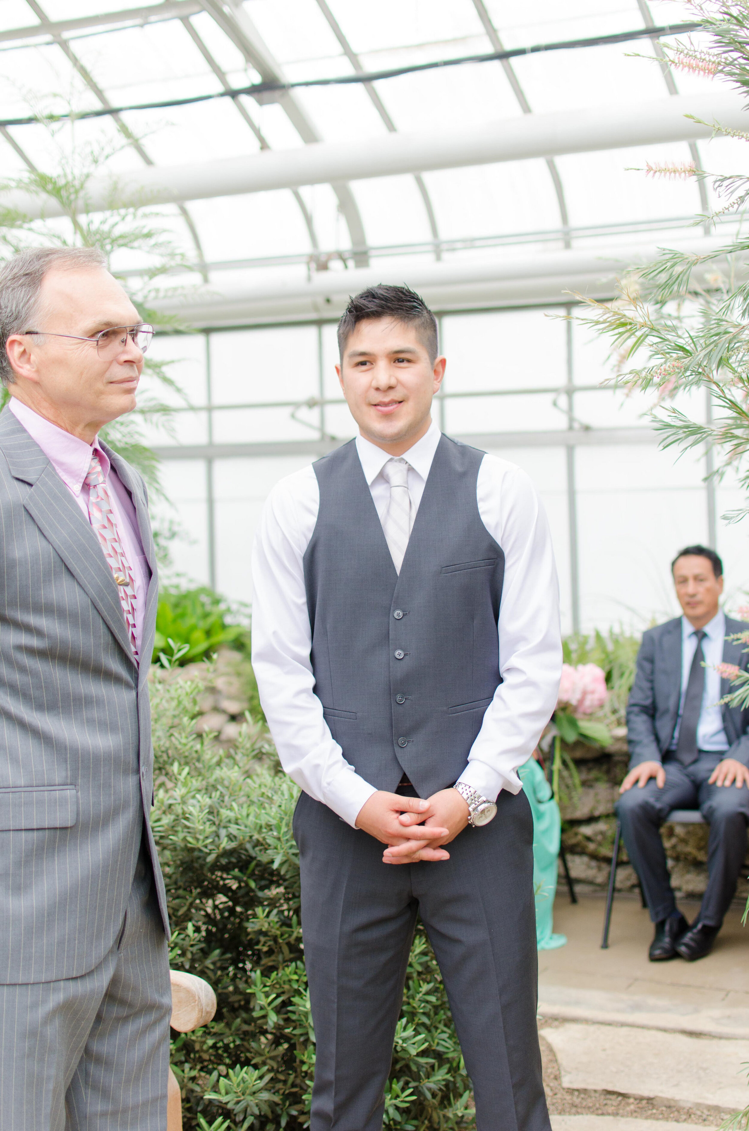 Intimate Oak Park Conservatory Greenhouse Wedding captured by K. Marie Studios. Head to CHItheeWED.com for more wedding ideas!