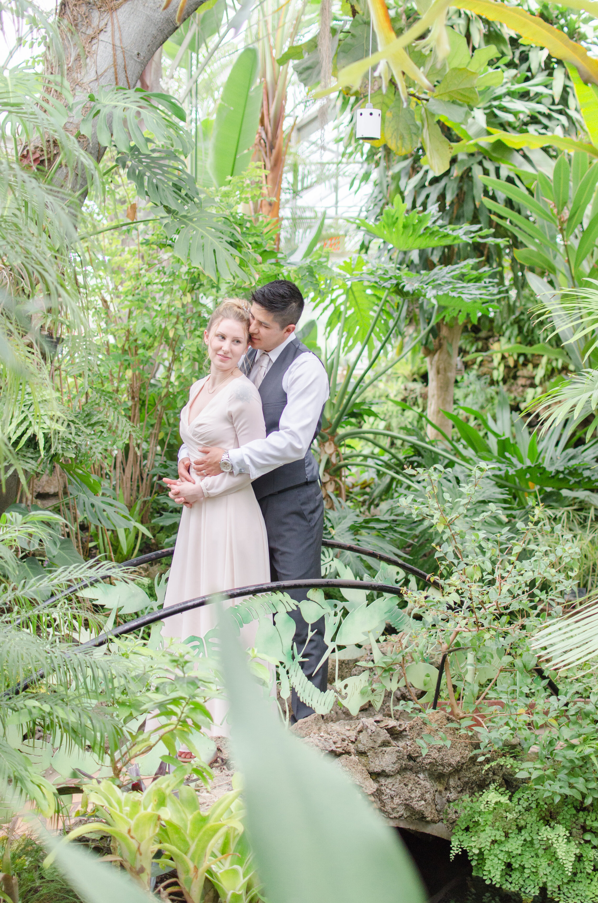 Intimate Oak Park Conservatory Greenhouse Wedding captured by K. Marie Studios. Head to CHItheeWED.com for more wedding ideas!