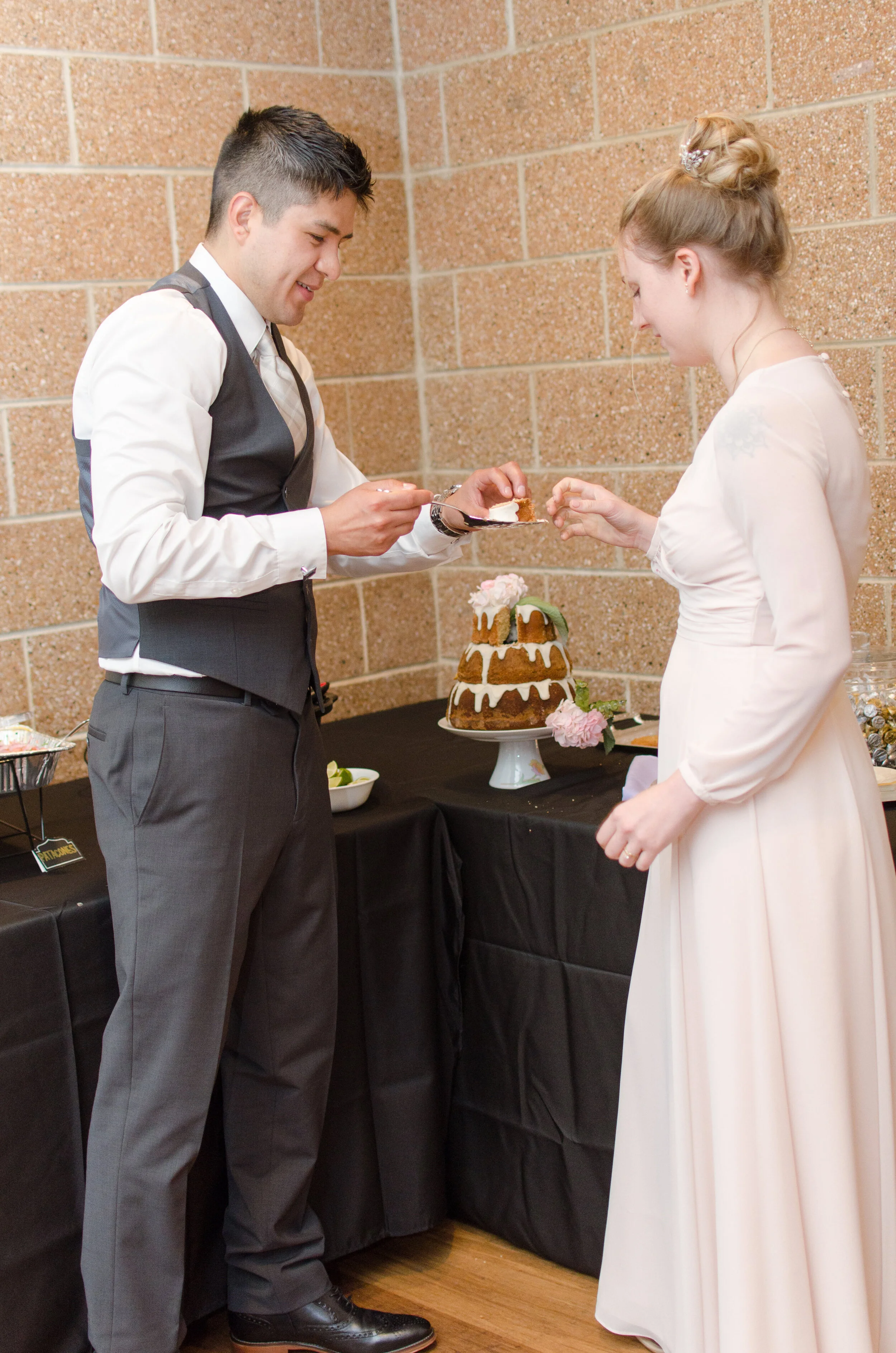 Intimate Oak Park Conservatory Greenhouse Wedding captured by K. Marie Studios. Head to CHItheeWED.com for more wedding ideas!