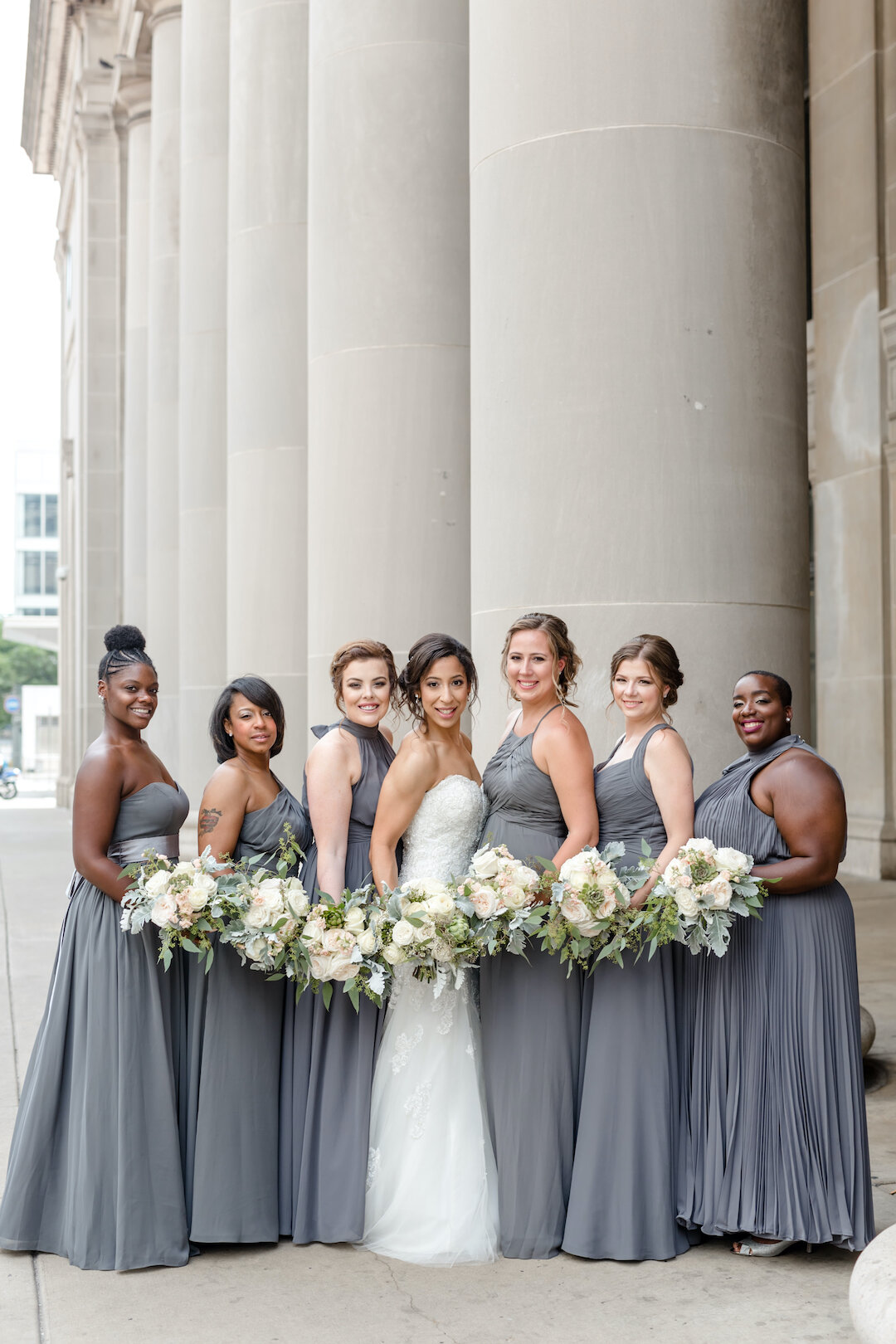 Romantic Chicago wedding at Room 1520 captured by Something Blue Photography Designed. See more elegant wedding ideas at CHItheeWED.com!
