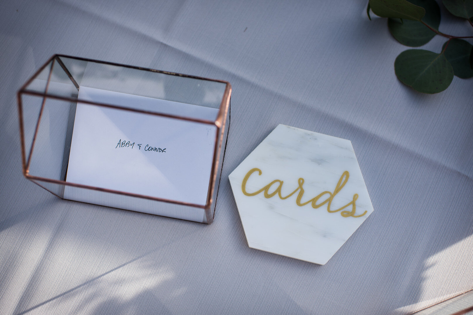 Geometric wedding card sign: Golden Hour Armour House Chicago Wedding captured by Inspired Eye Photography featured on CHI thee WED. Find more wedding ideas at CHItheeWED.com!