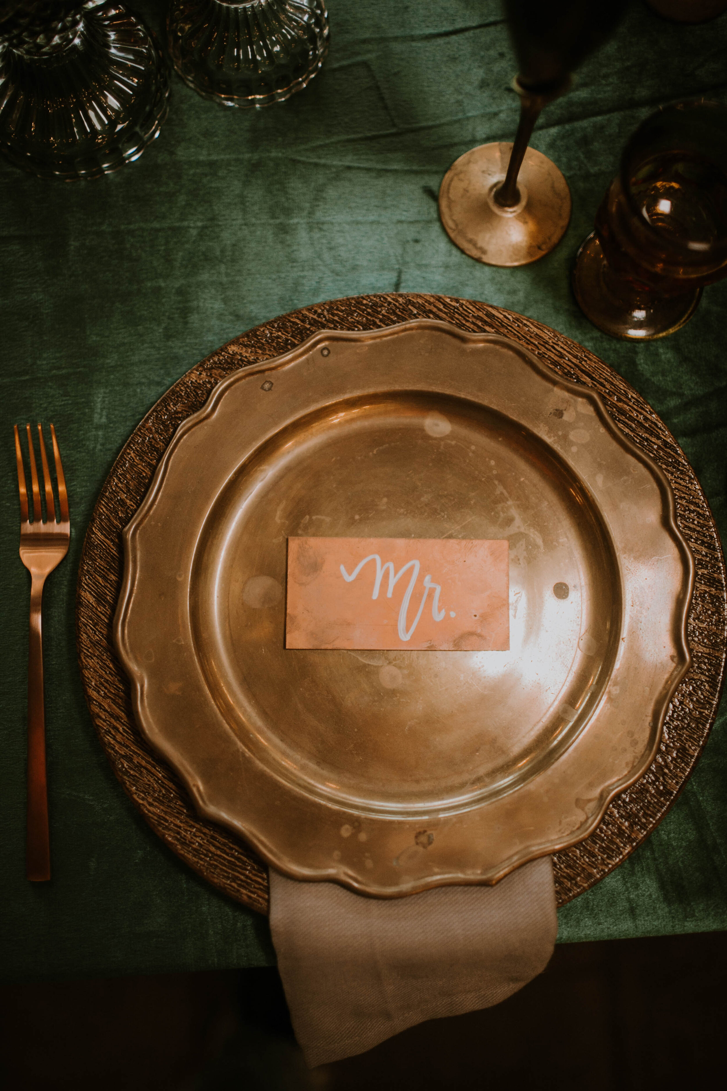 Copper wedding escort card: Moody Fall Wedding Styled Shoot captured by Gabrielle Daylor Photography. See more fall wedding ideas at CHItheeWED.com!