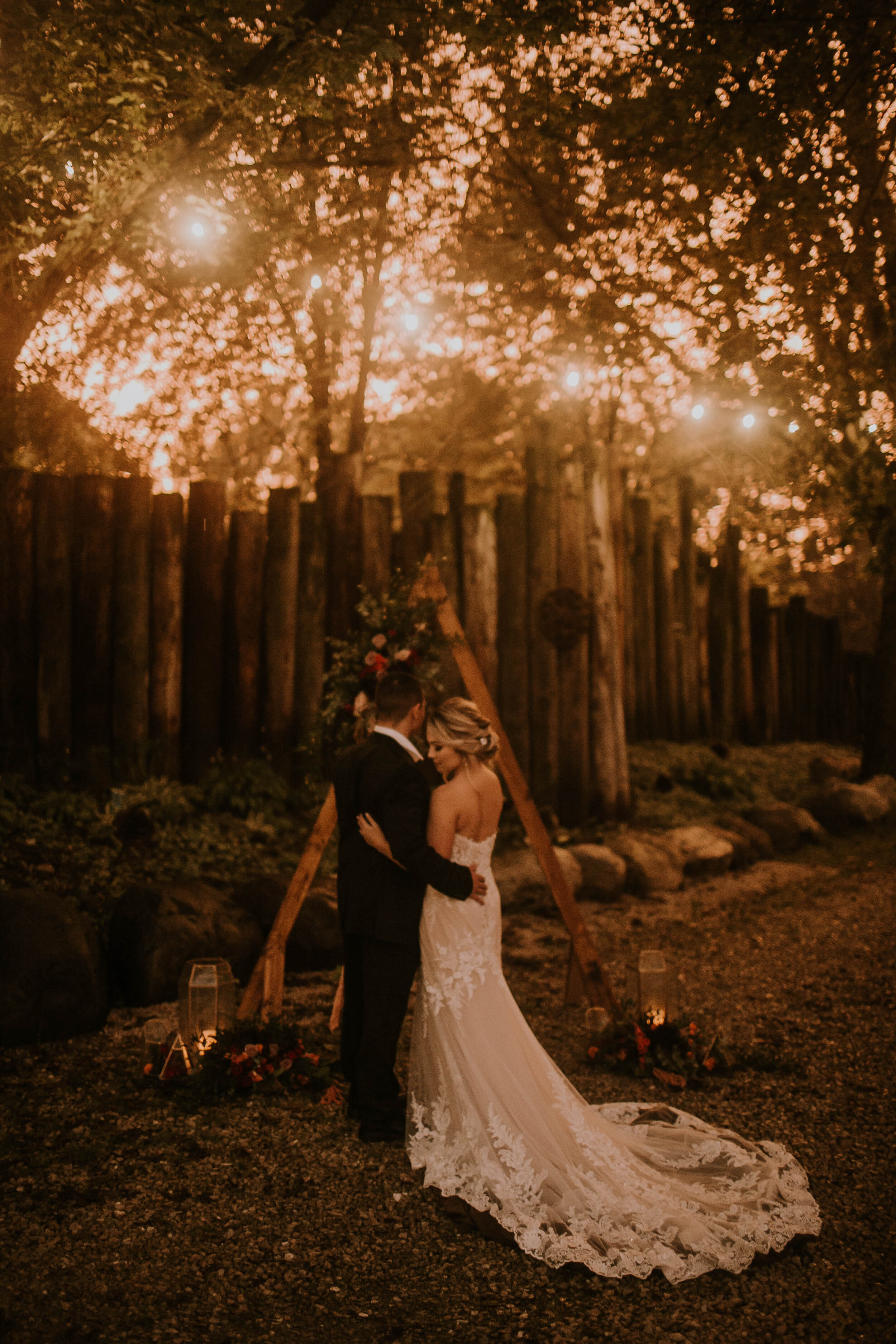 Moody Fall Wedding Styled Shoot captured by Gabrielle Daylor Photography. See more fall wedding ideas at CHItheeWED.com!