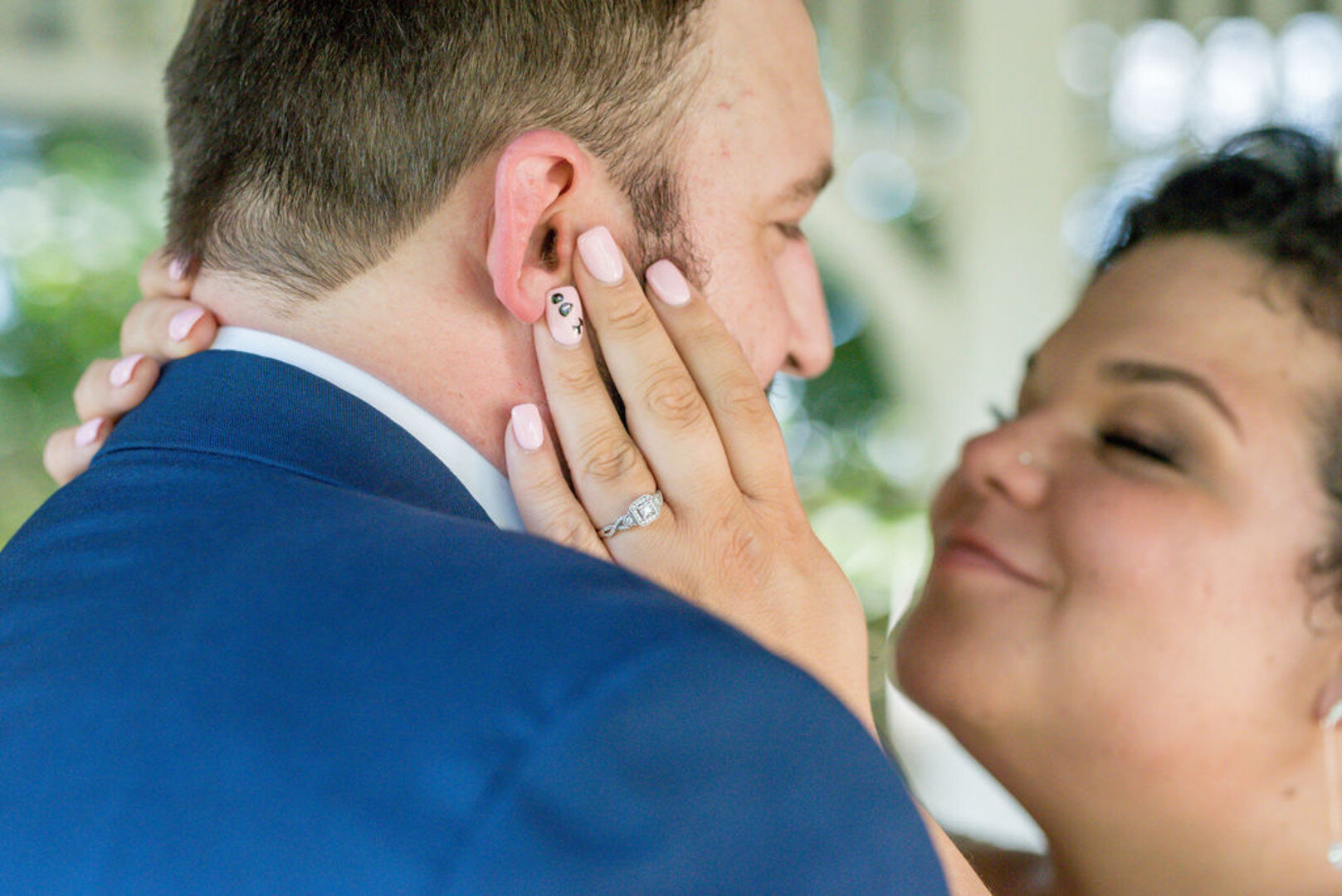 Romantic Ruffled Feathers Golf Club captured by OKBritKnee, INC. See more wedding inspiration at CHItheeWED.com!