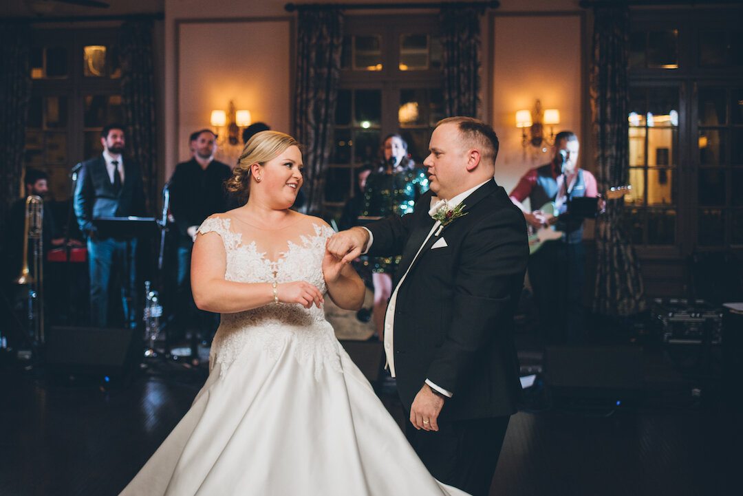 Classic Chicago Winter Wedding captured by Zach Caddy featured on CHI thee WED. See more winter wedding ideas at CHItheeWED.com!