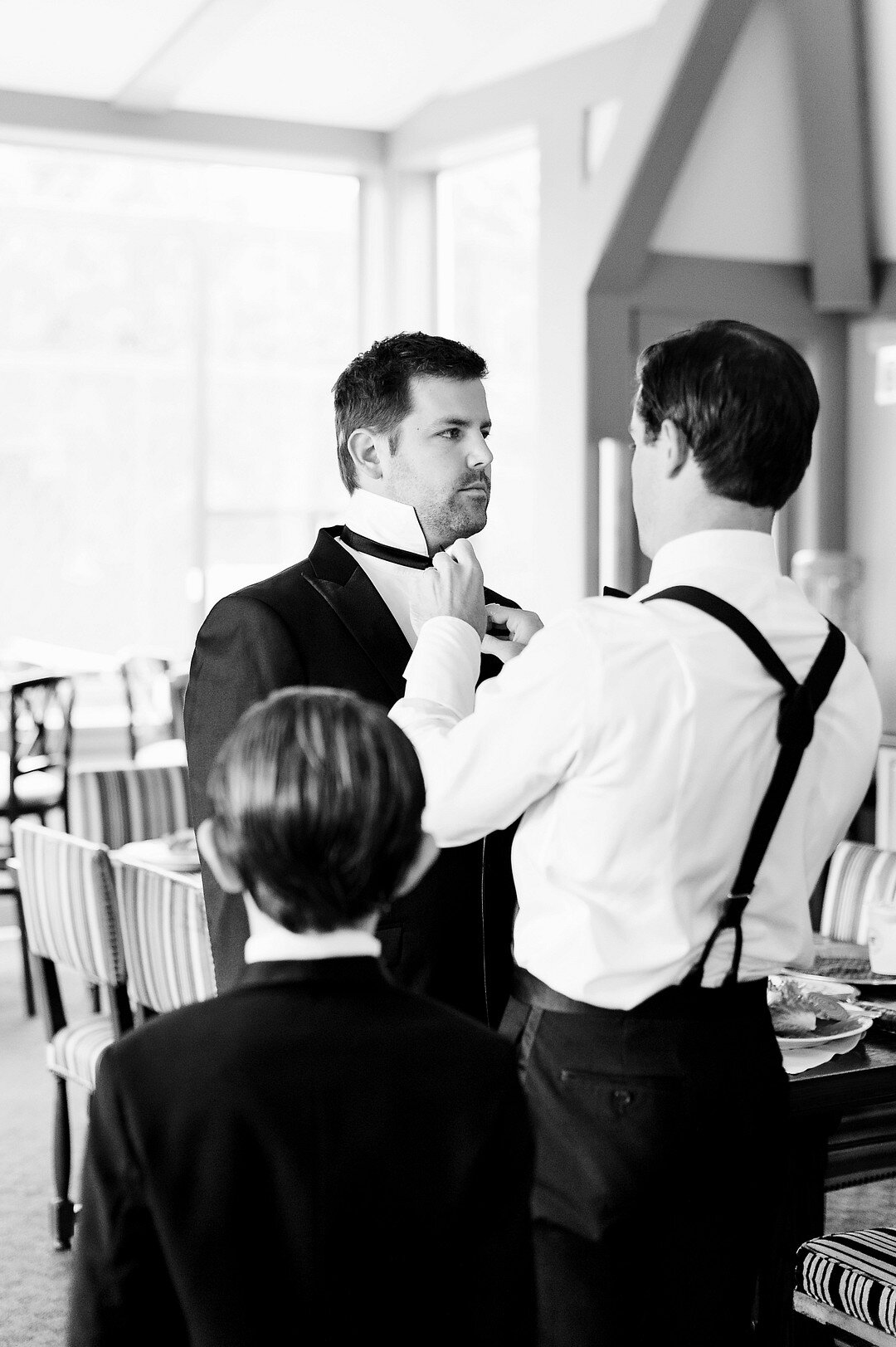 Classic and Romantic Chicago Wedding with Pops of Burgundy captured by Julia Franzosa Photography. See more timeless wedding ideas at CHItheeWED.com!