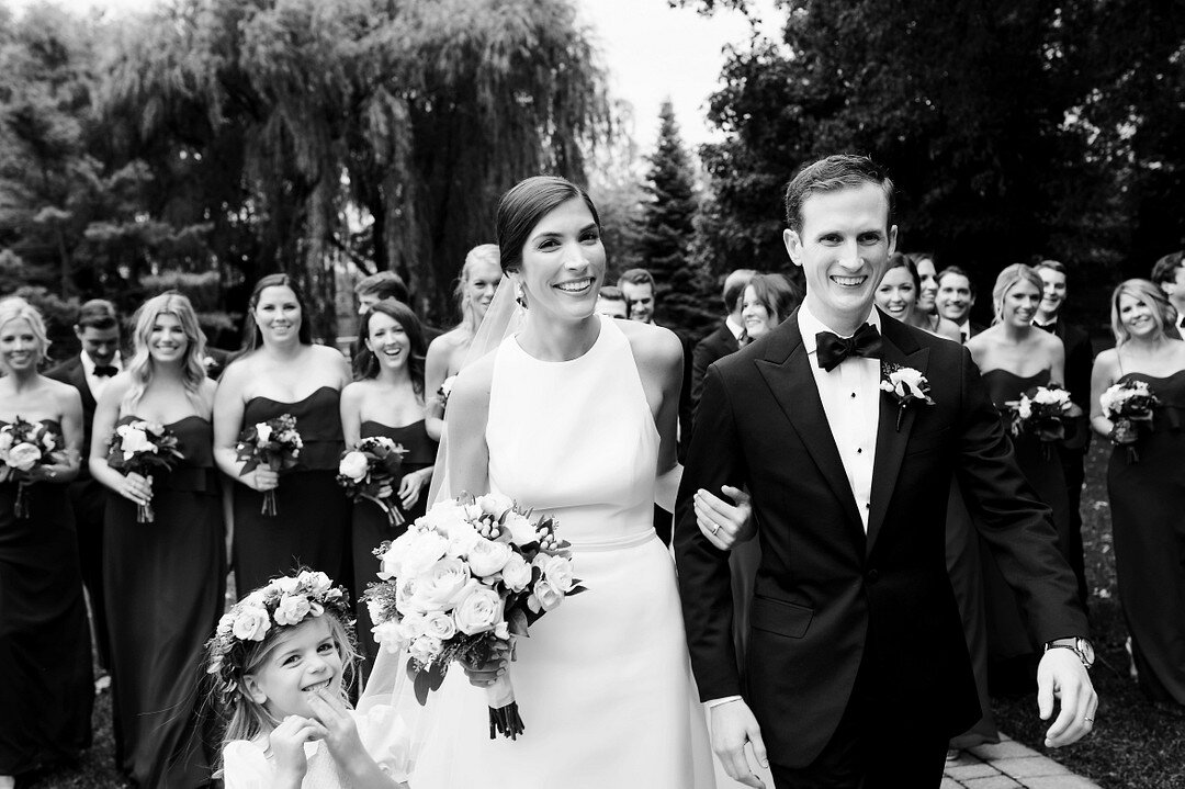 Classic and Romantic Chicago Wedding with Pops of Burgundy captured by Julia Franzosa Photography. See more timeless wedding ideas at CHItheeWED.com!