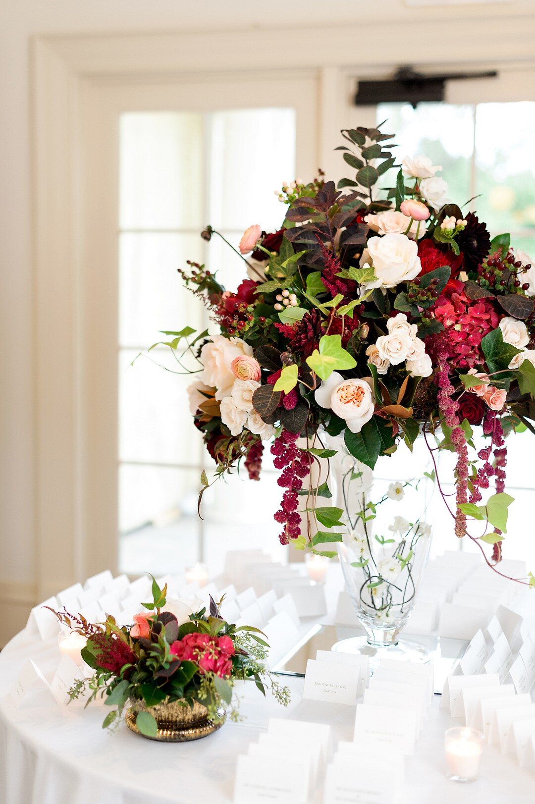 Classic and Romantic Chicago Wedding with Pops of Burgundy captured by Julia Franzosa Photography. See more timeless wedding ideas at CHItheeWED.com!