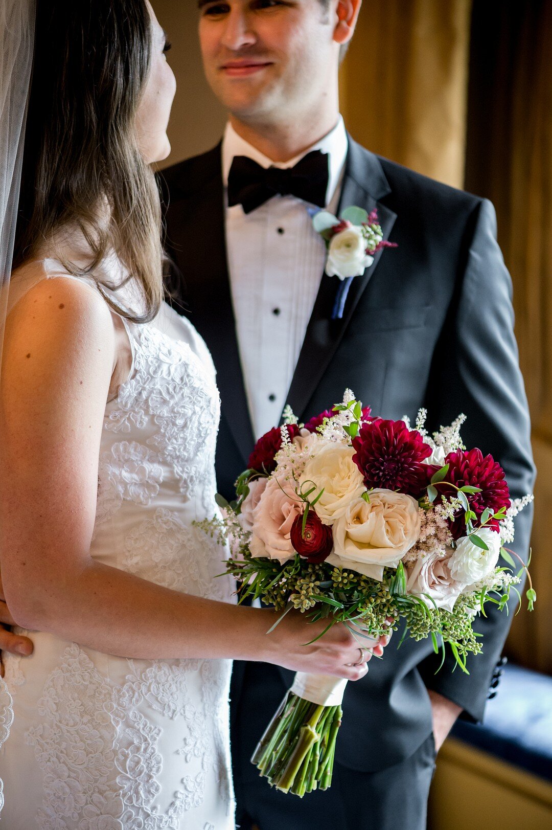 Classic and Romantic Chicago Wedding at The Drake Hotel captured by Julia Franzosa Photography. See wedding planning ideas at CHItheeWED.com!