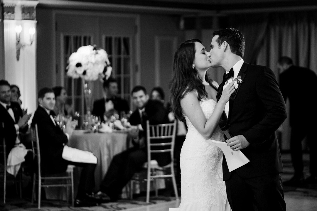 Vulcu_Freeman_Julia Franzosa Photography_Reception-0156BW_big.jpg