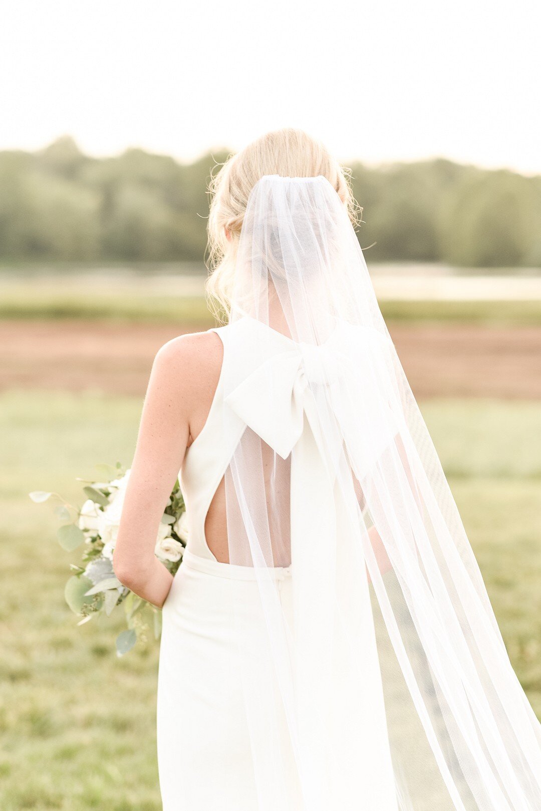 Greenery Inspired Outdoor Wedding captured by Victoria Rayburn Photography. See more outdoor wedding ideas at CHItheeWED.com! 