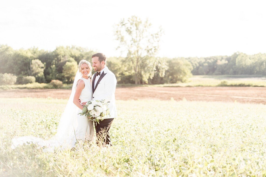 Greenery Inspired Outdoor Wedding captured by Victoria Rayburn Photography. See more outdoor wedding ideas at CHItheeWED.com! 