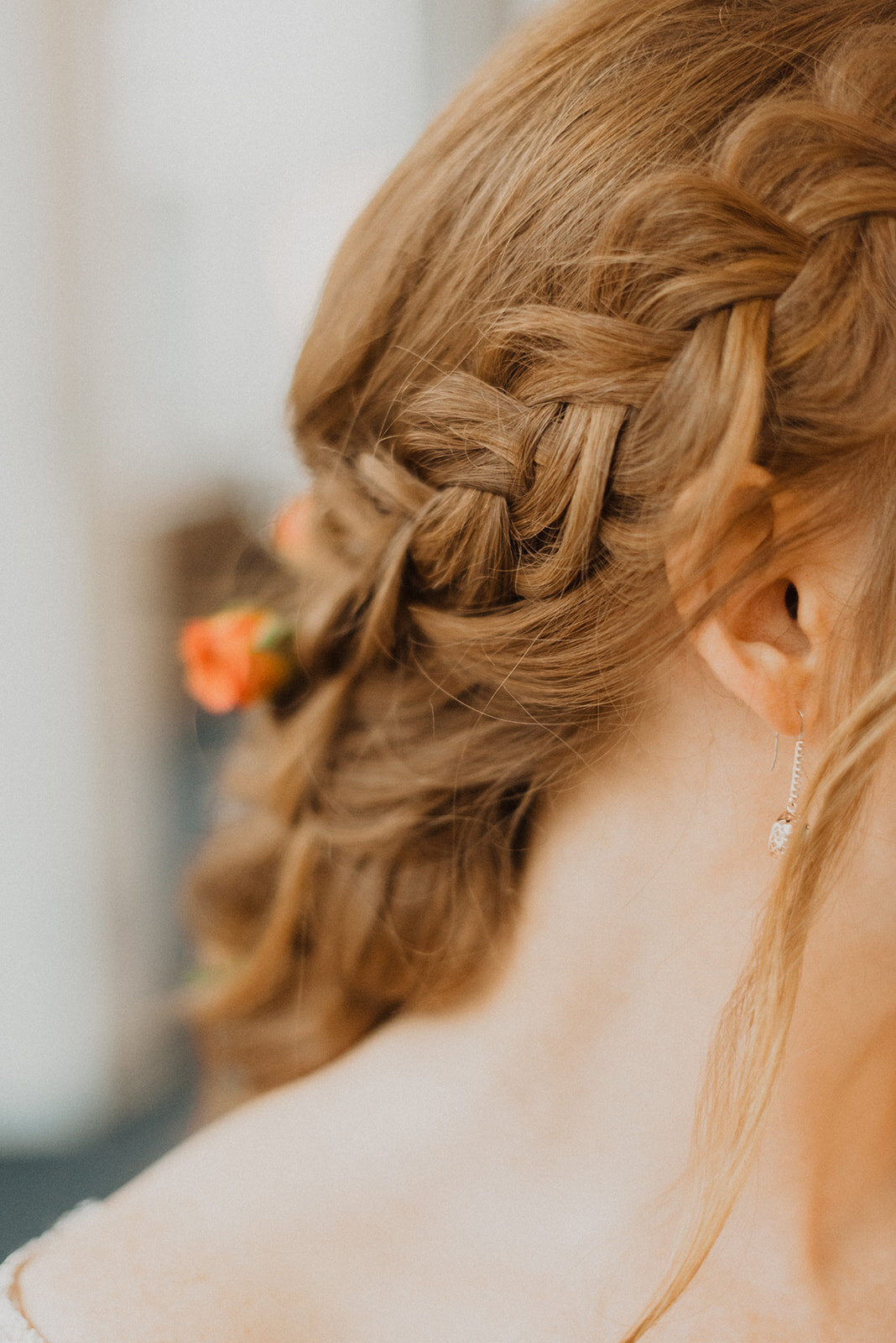 Stylish Crystal Ballroom Wedding captured by Steph Masat Photography on CHI thee WED