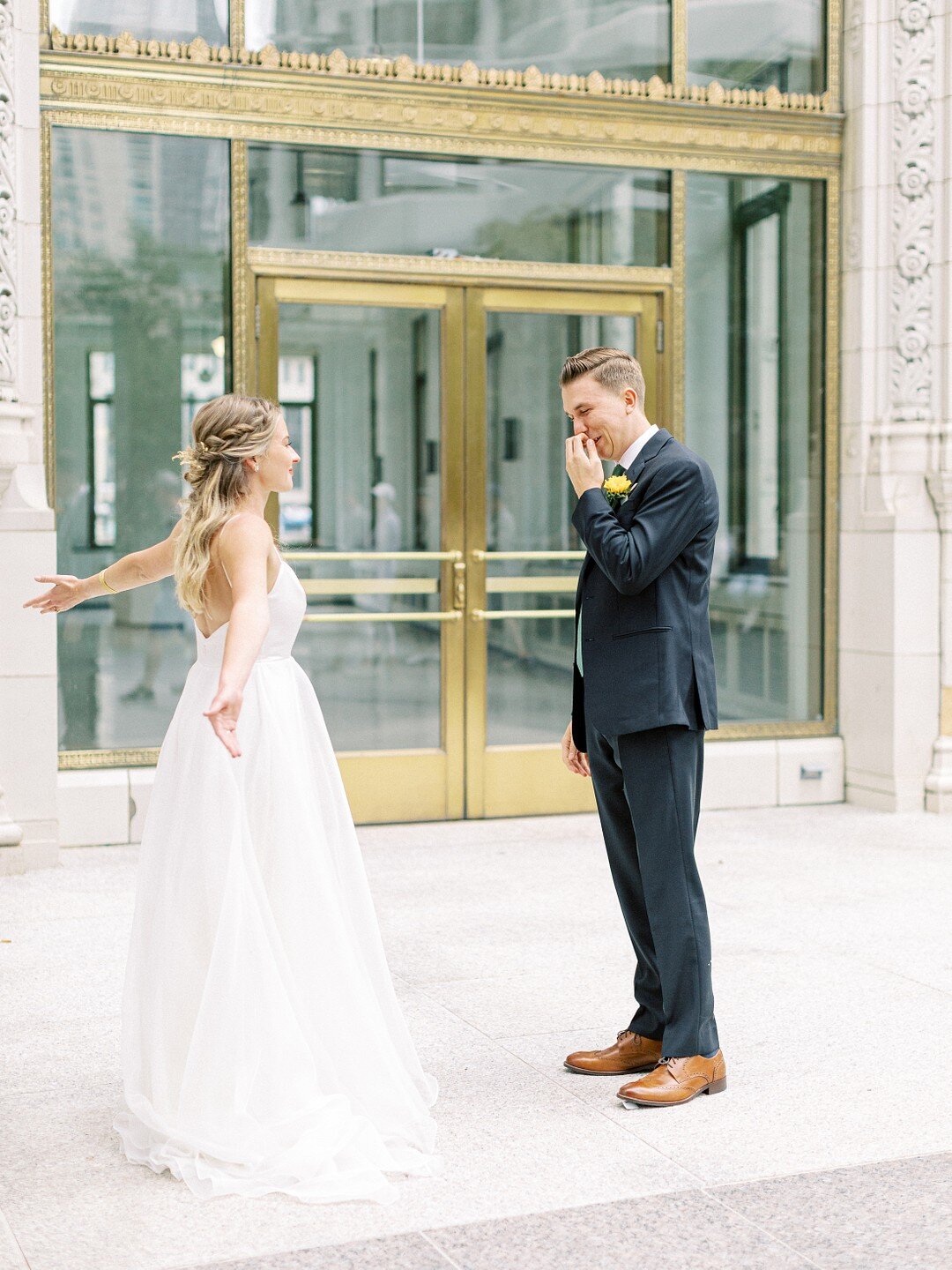 Romantic Cafe Brauer Wedding captured by Kaity Brawley Photography featured on CHI thee WED