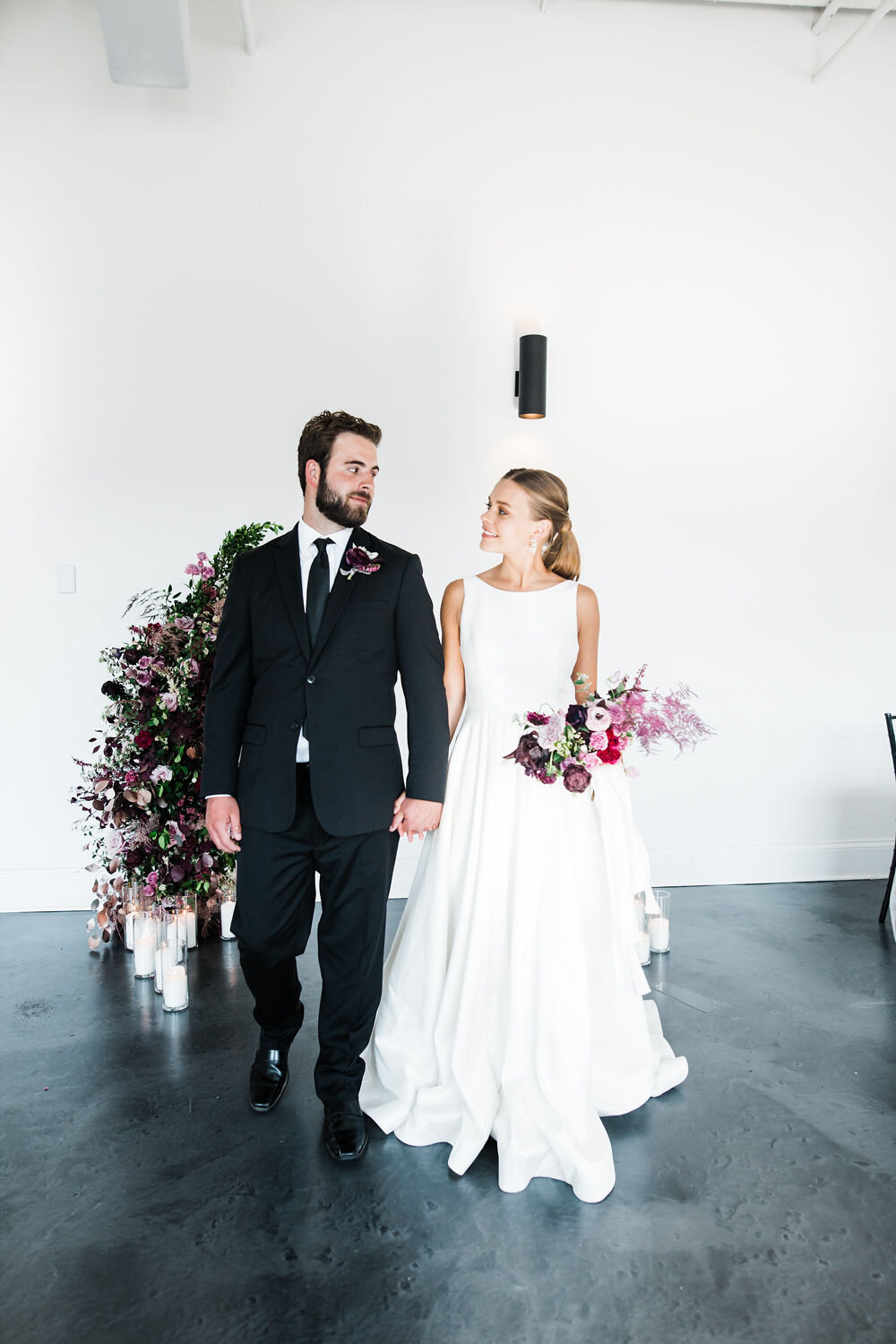 Wedding Portrait Ideas: Pretty Plum &amp; Modern Elements Wedding Inspiration captured by Hazel + Skye featured on CHI thee WED