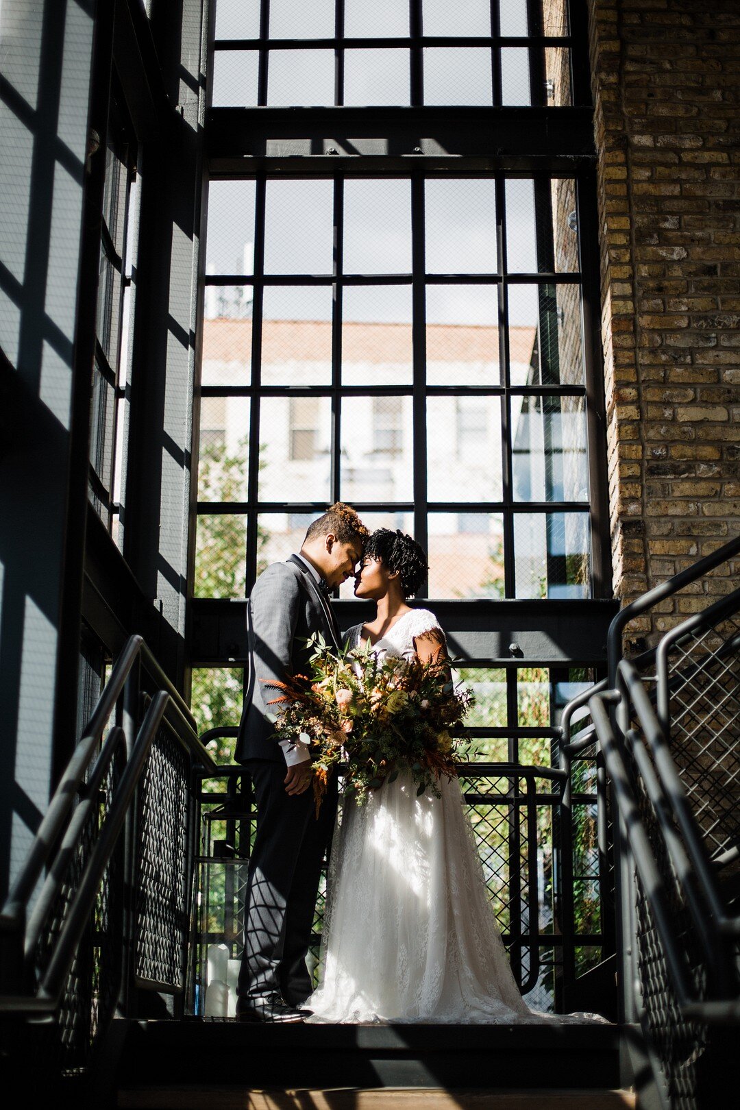 Moody &amp; Modern wedding inspiration captured by Grace Rios Photography featured on CHI thee WED!