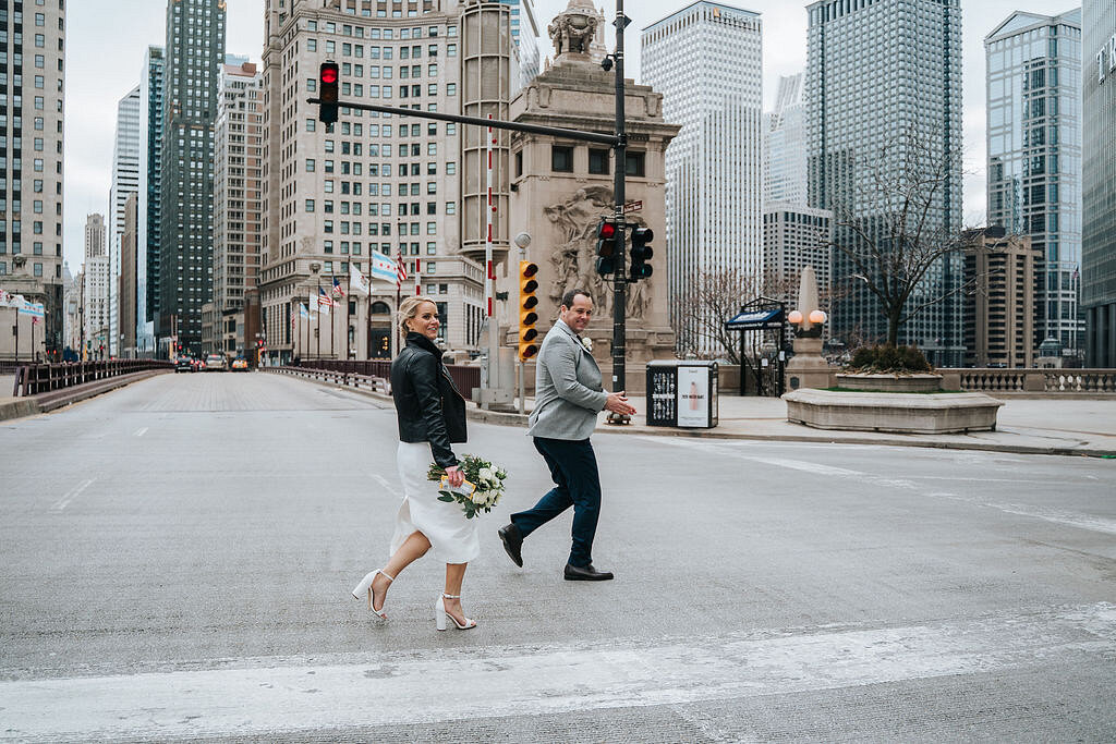 Intimate Chicago Elopement captured by Windy City Production featured on CHI thee WED