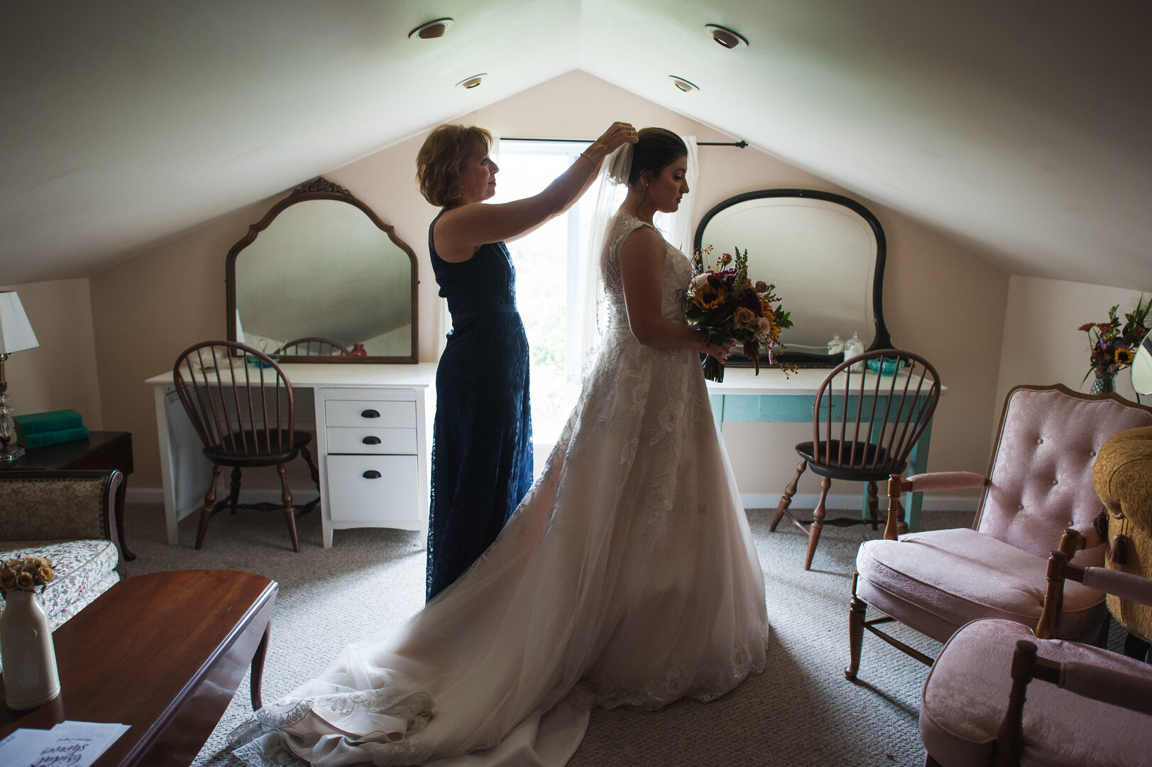 Fall Heritage Prairie Farm Wedding captured by Elite Photo featured on CHI thee WED