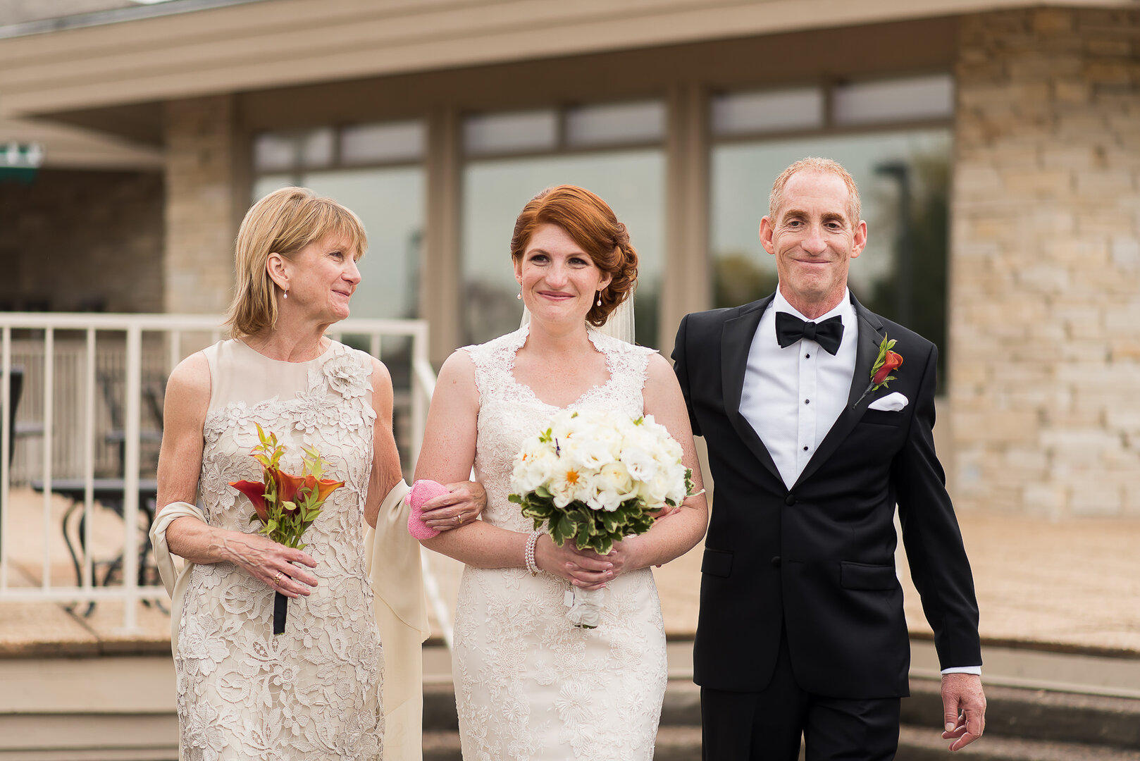 Fall Inspired Brunch Wedding at Ivanhoe Club featured on CHI thee WED