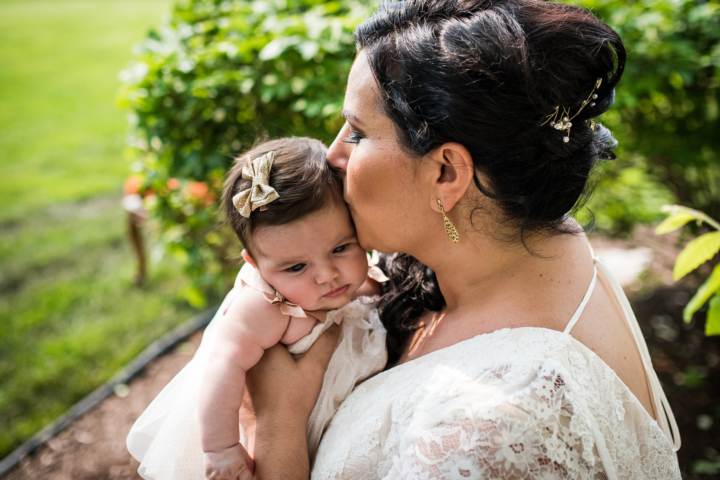 Intimate Garden Party Wedding captured by Inspired Eye Photography featured on CHI thee WED