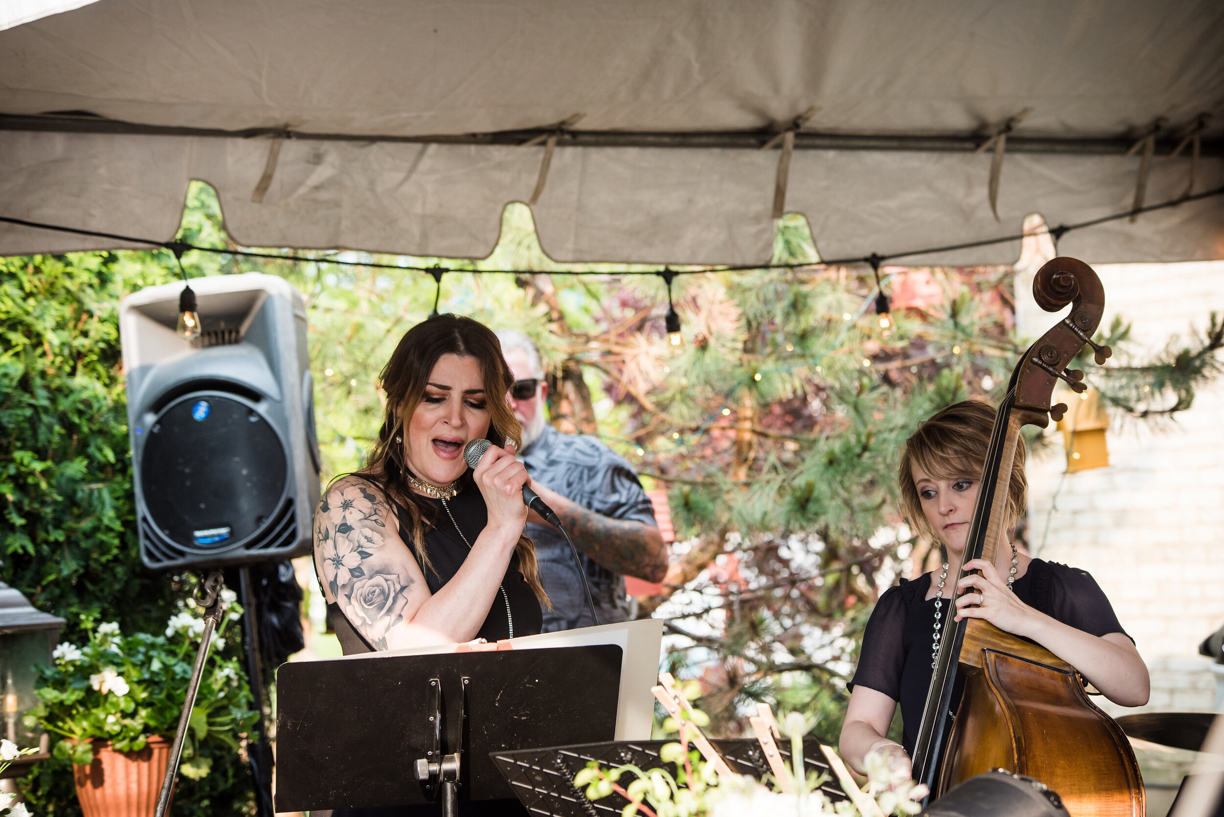 Intimate Garden Party Wedding captured by Inspired Eye Photography featured on CHI thee WED