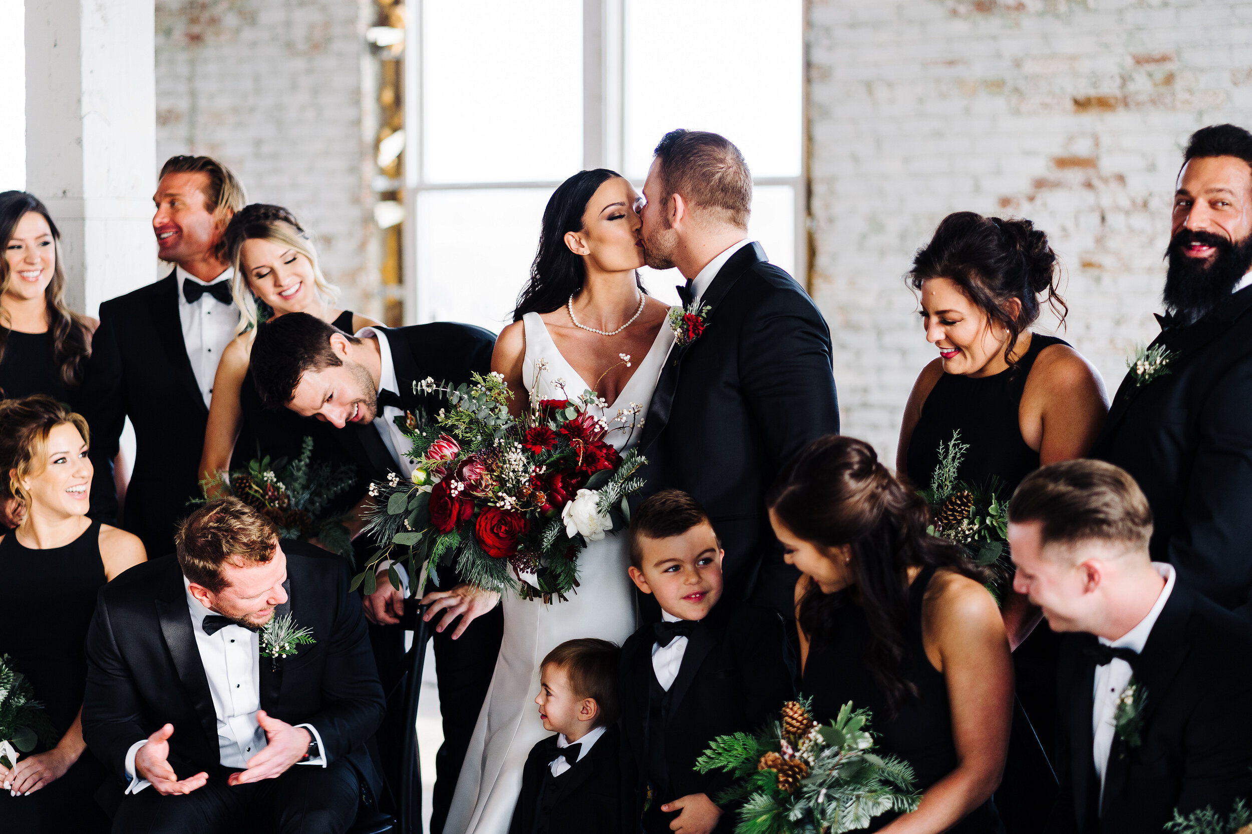 Luxury Winter Wonderland Wedding at Company 251 featured on CHI thee WED