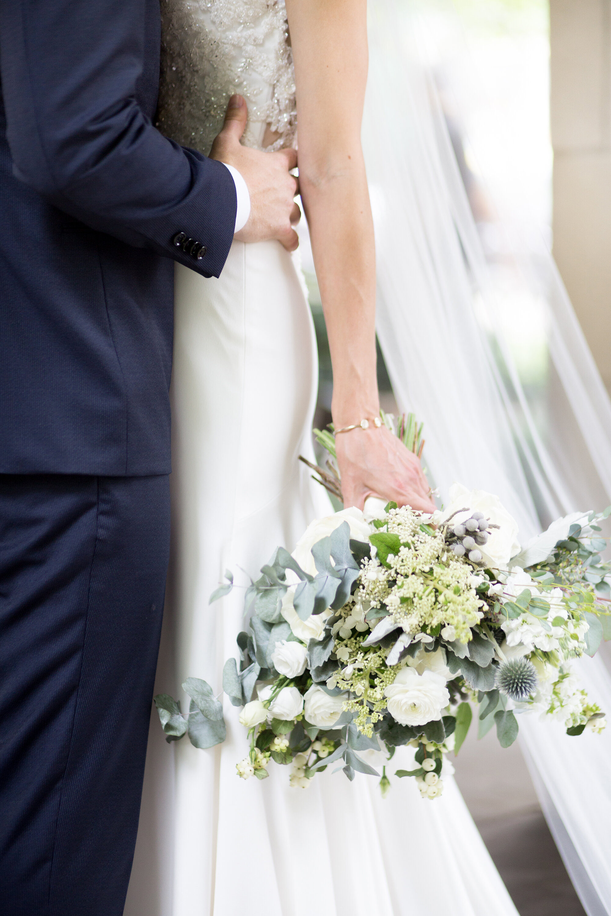 Chicago History Museum Summer Wedding captured by Layla Eloa featured on CHI thee WED