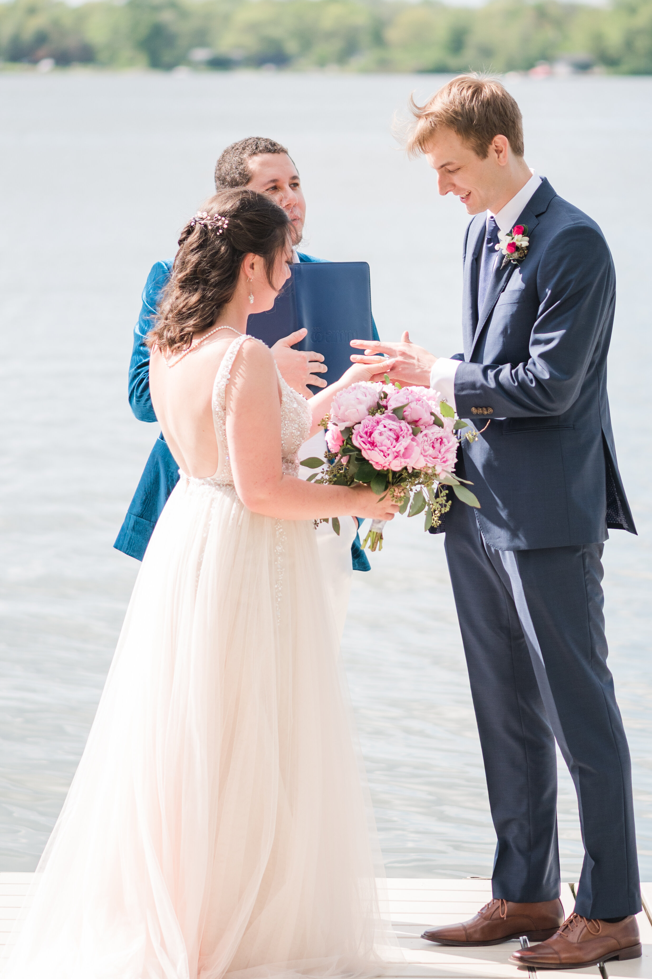 Intimate Round Lake, Illinois Elopement captured by Winterlyn Photography