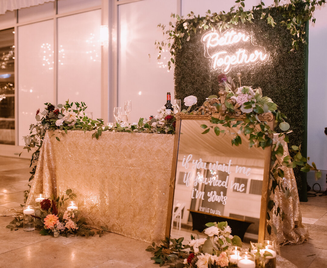 Boho Glam Music-Inspired Chicago Wedding with a Hint of Italia planned by Blush and Borrowed featured on CHI thee WED