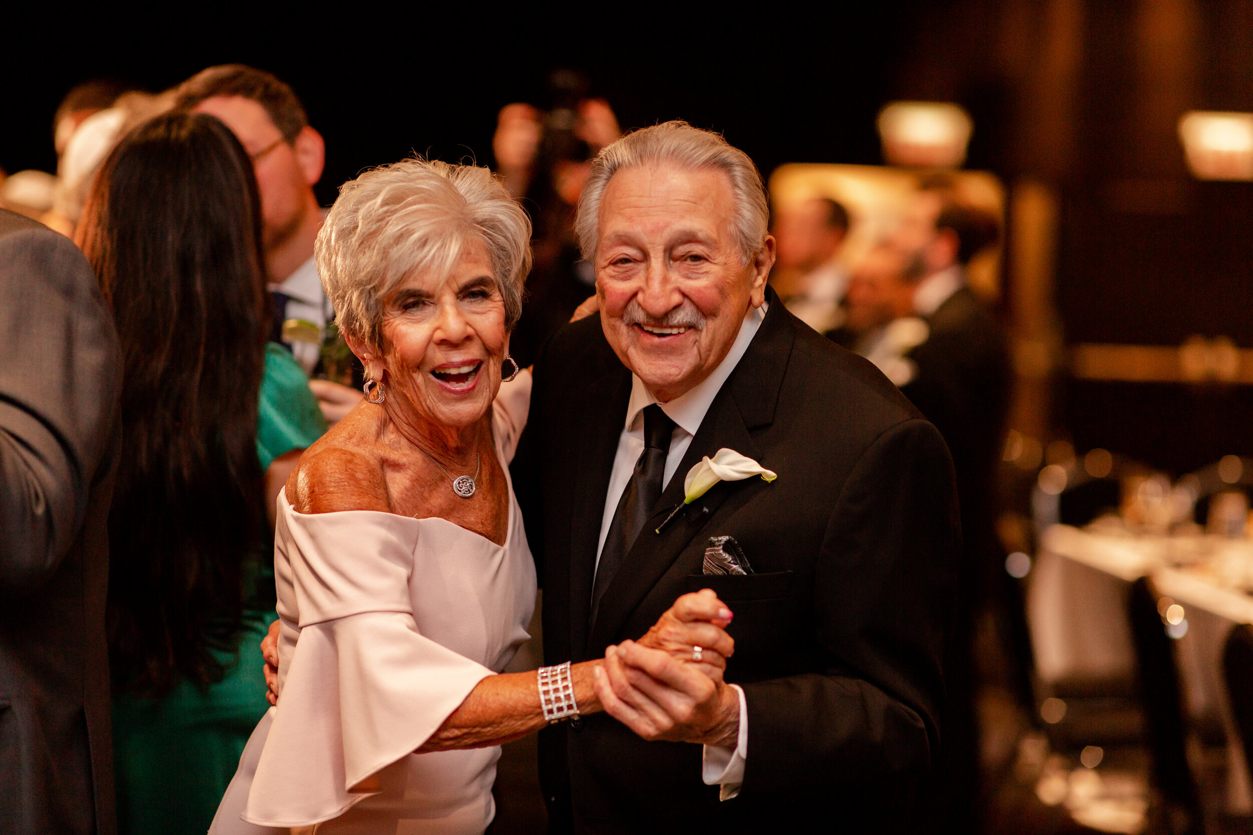 Elegant and Traditional Wedding at Sofitel Chicago planned by The Simply Elegant Group